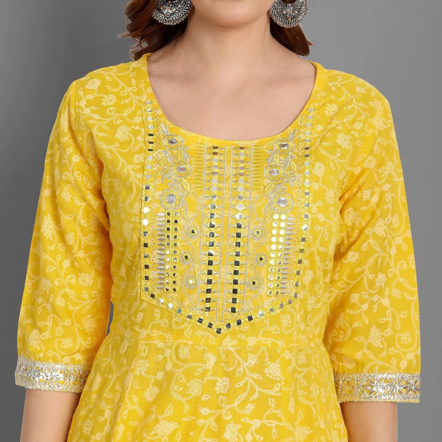 Rangnavi Yellow Rayon Anarkali Kurta Set - Image 5