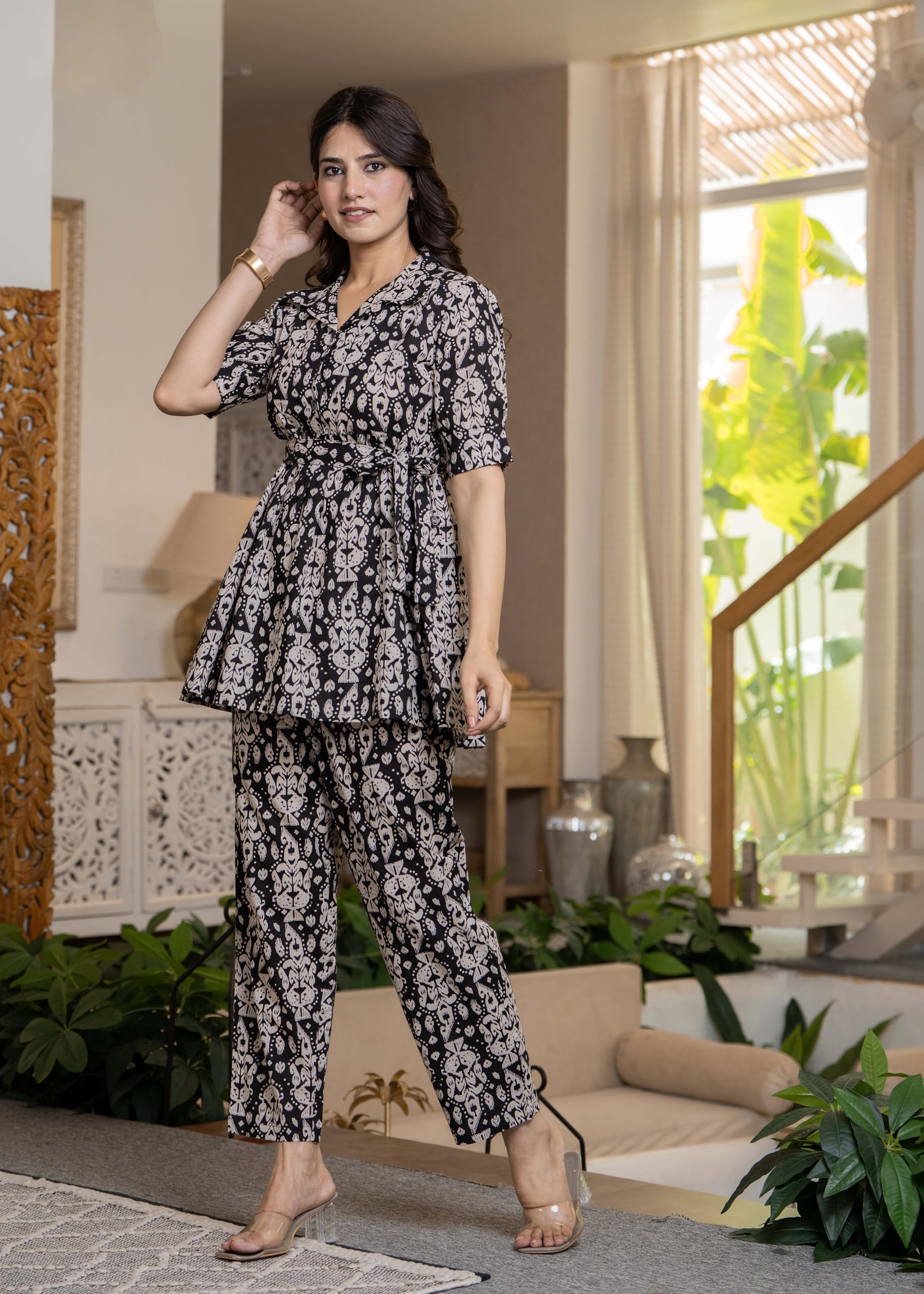 Pistaa Women Ikat Printed Co-ord Set - Black Cream - Image 3