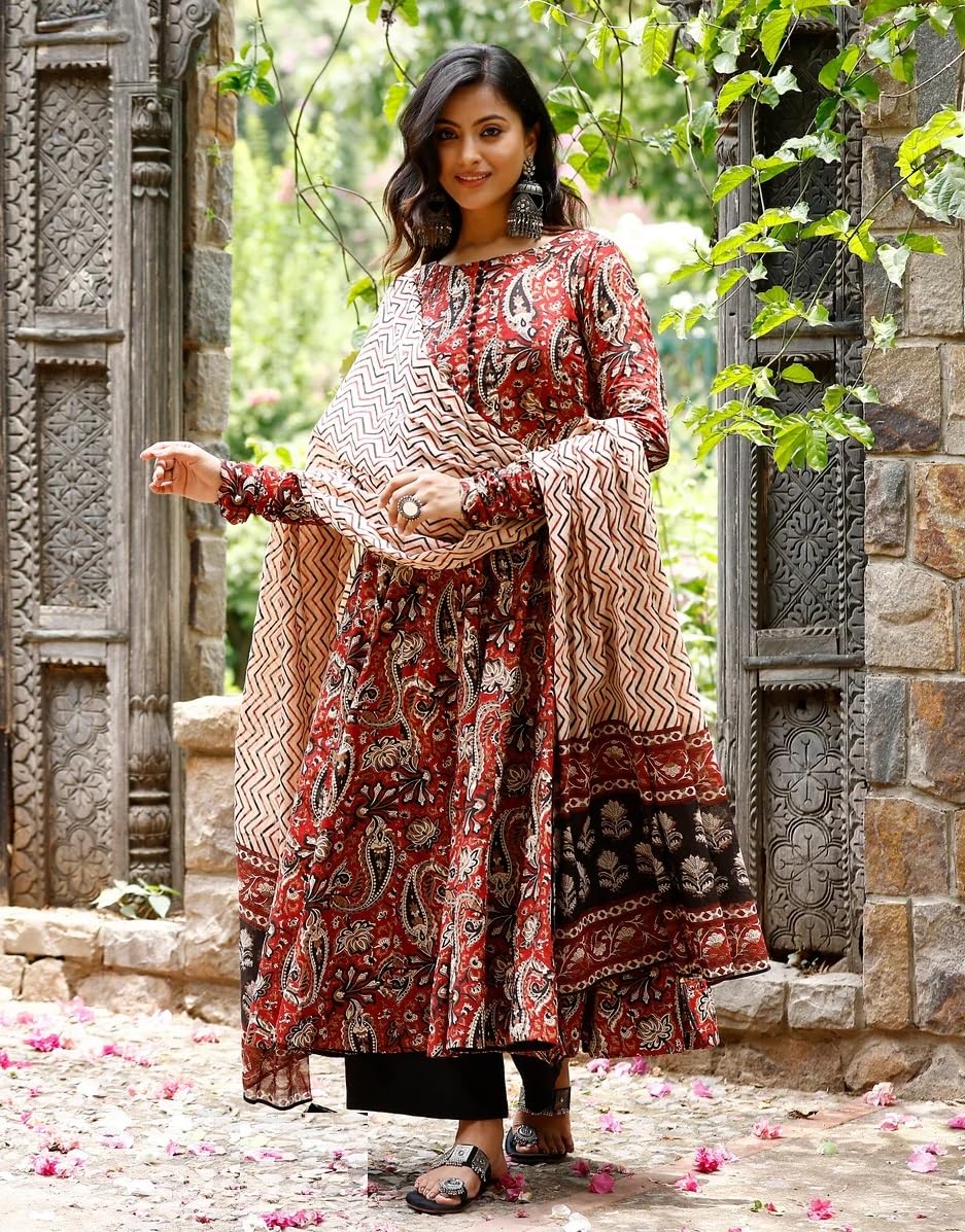 Maroon Anarkali Kurta Set for Women - Image 5