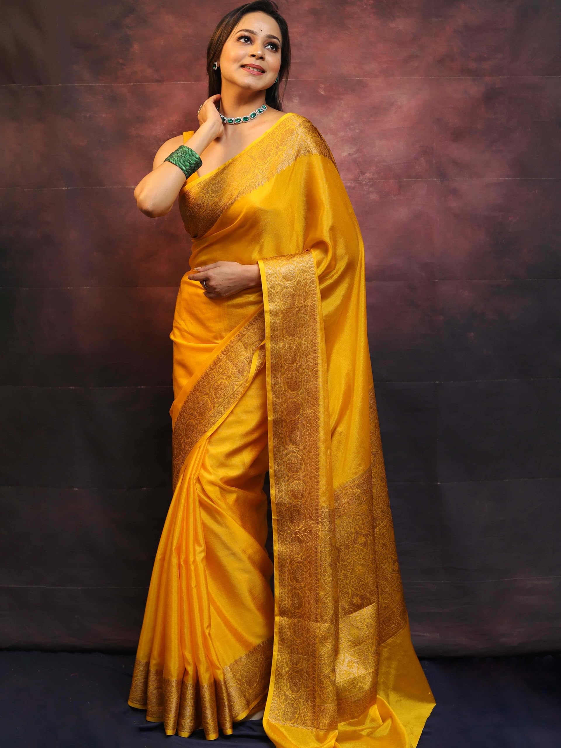Sugathari Women's Banarasi Kanjivaram Silk Saree - Gold - Image 5