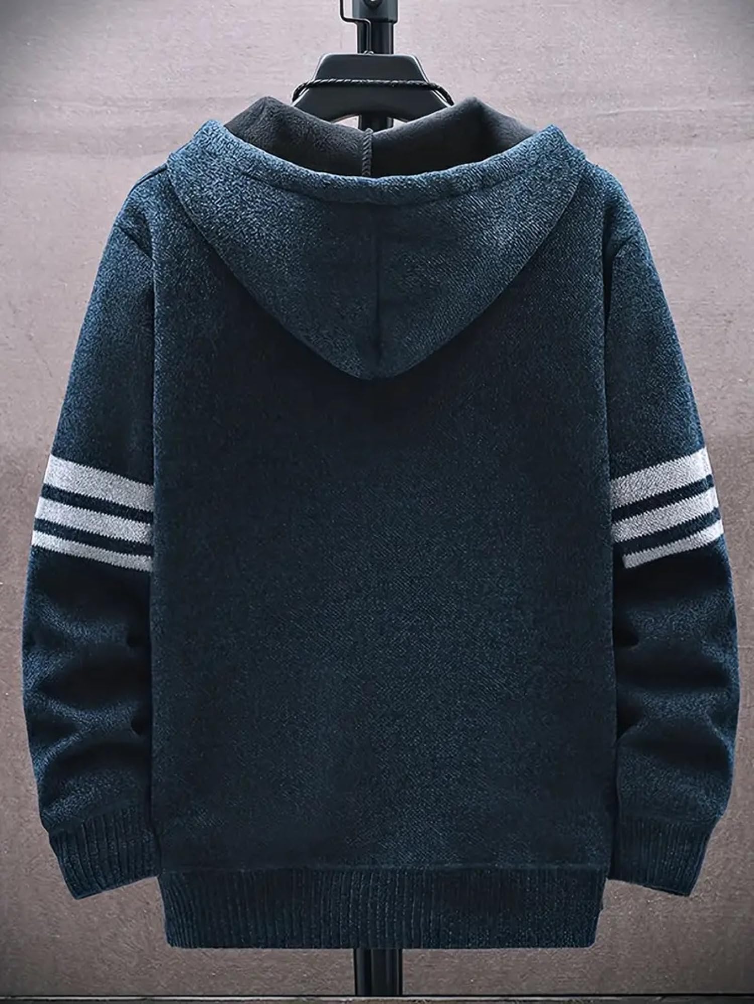 Lymio Lightweight Outwear Jacket for Men - Blue - Image 4