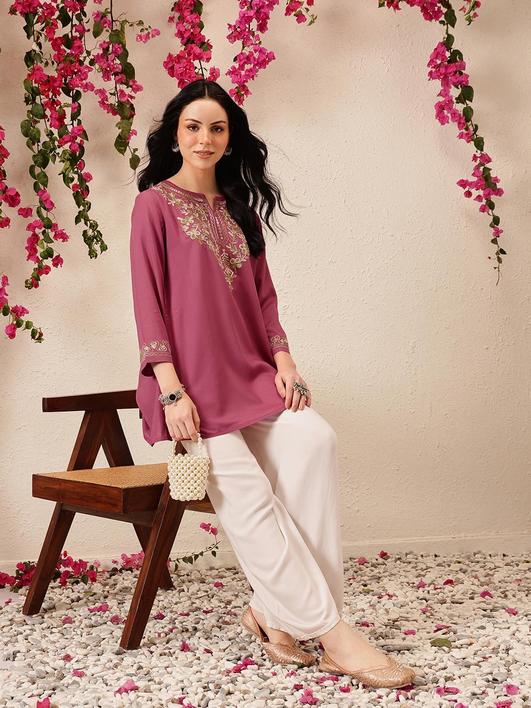 QAZMI Women's Pink Kashmiri Embroidered Kurti - Image 5