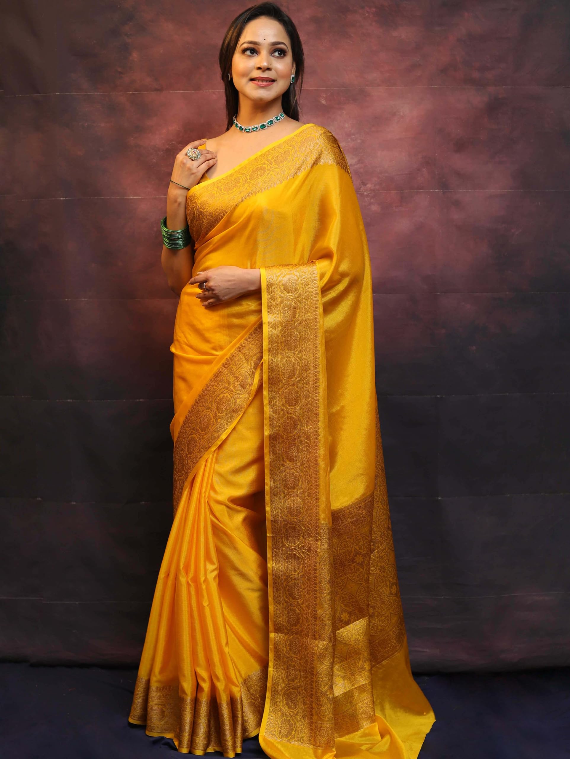 Sugathari Women's Banarasi Kanjivaram Silk Saree - Gold - Image 2