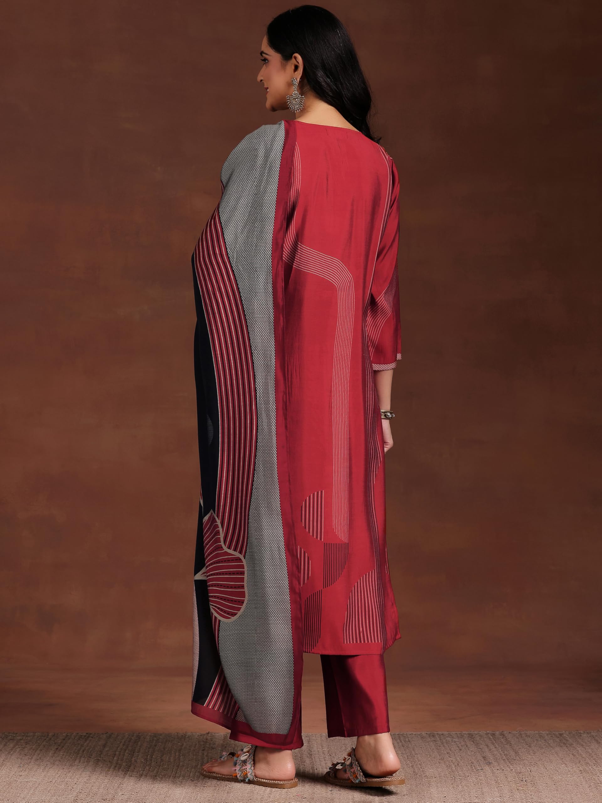 Libas Women's Silk Blend Kurta Sets - Image 3