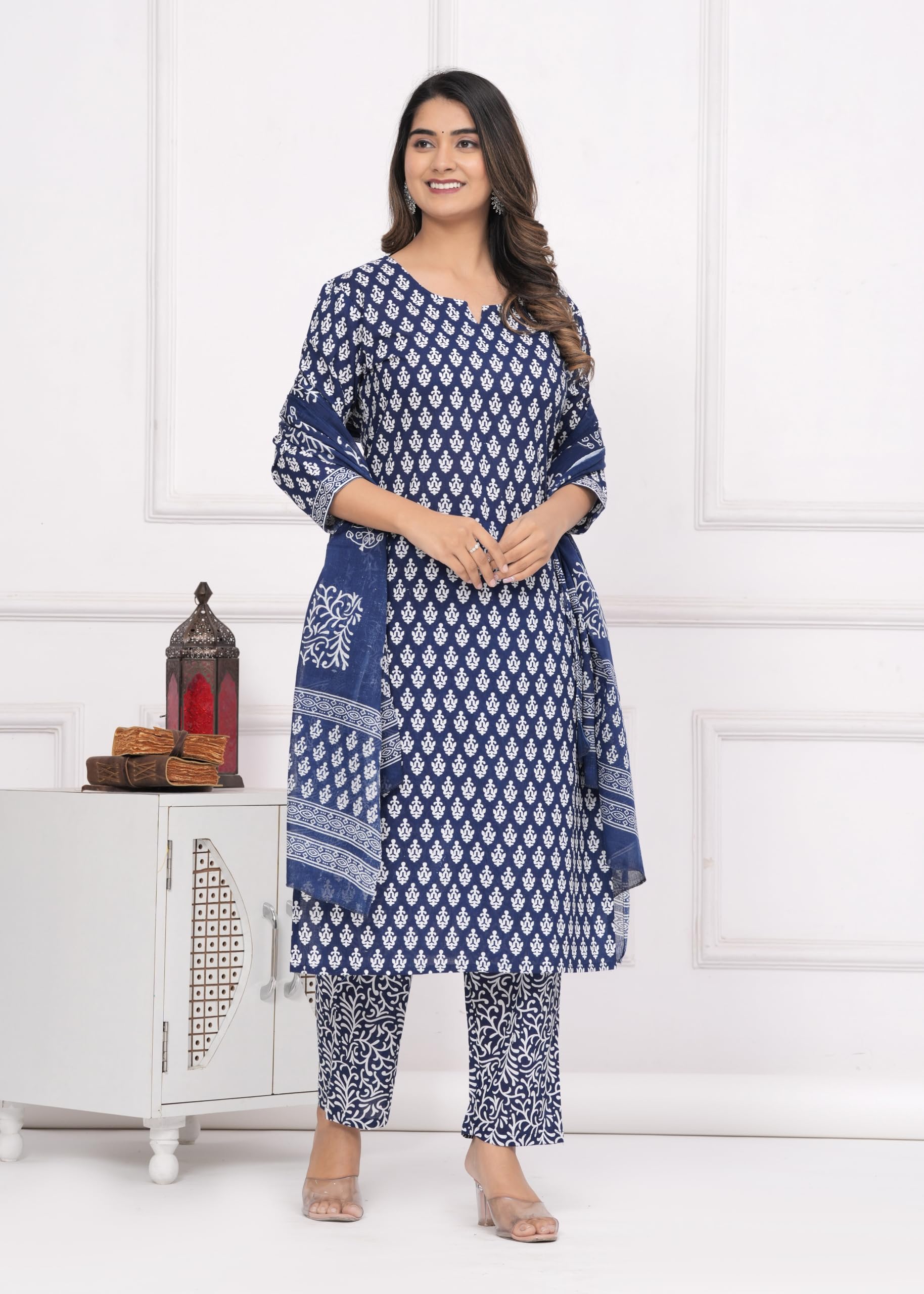 MEERA FAB Blue Cotton Printed Kurta Set for Women - Image 5