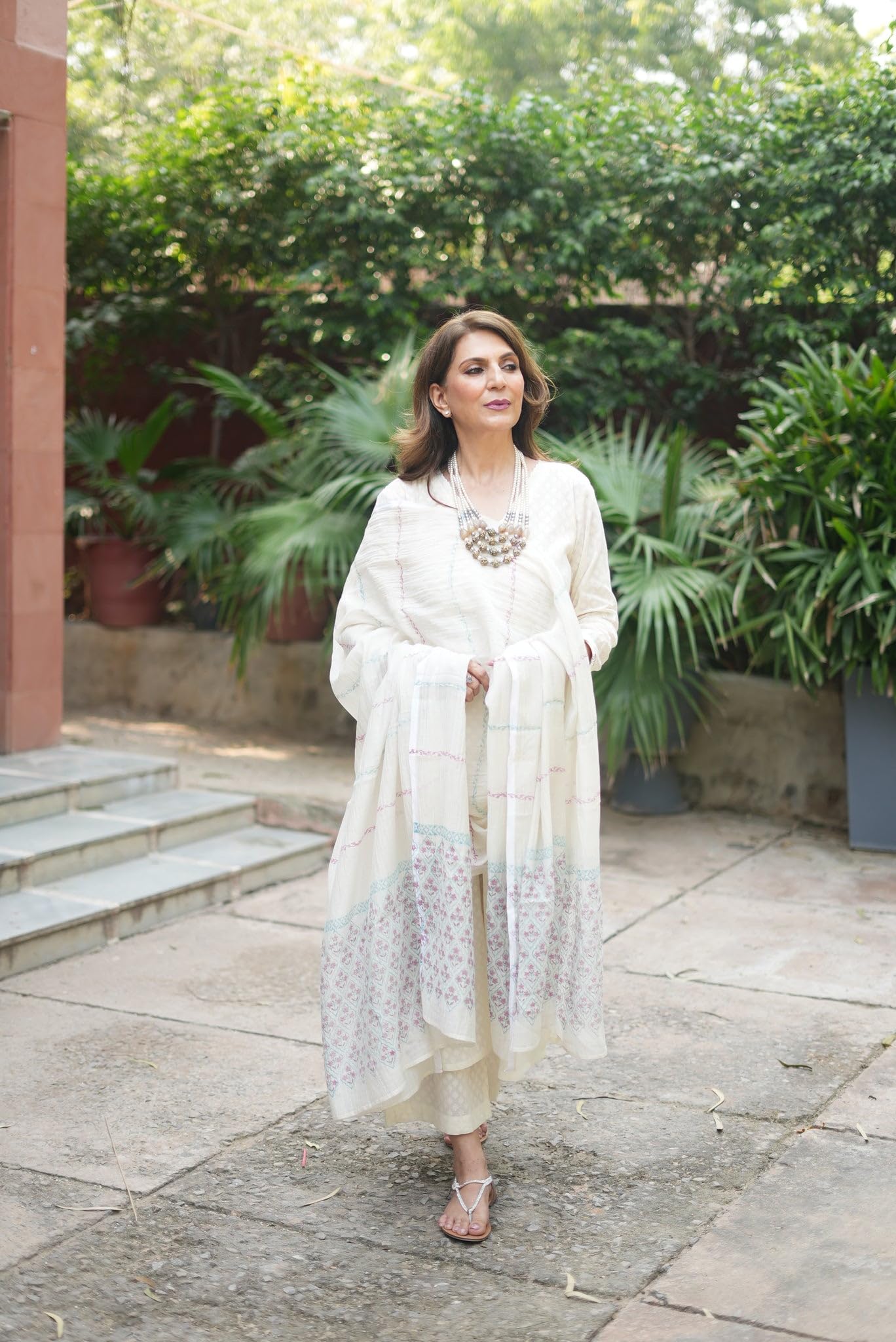 ANNI DESIGNER Women's Rayon Blend Kurta with Pant & Dupatta - White - Image 2