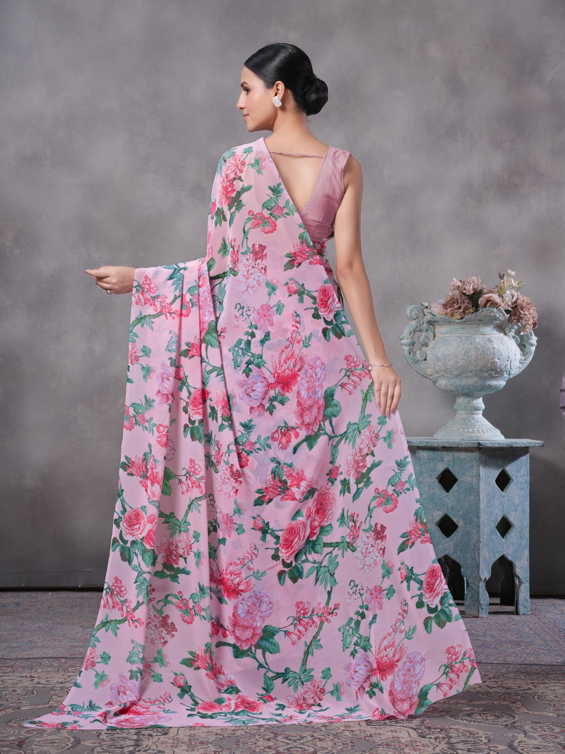 Garden Vareli Pink Georgette Saree - Image 3