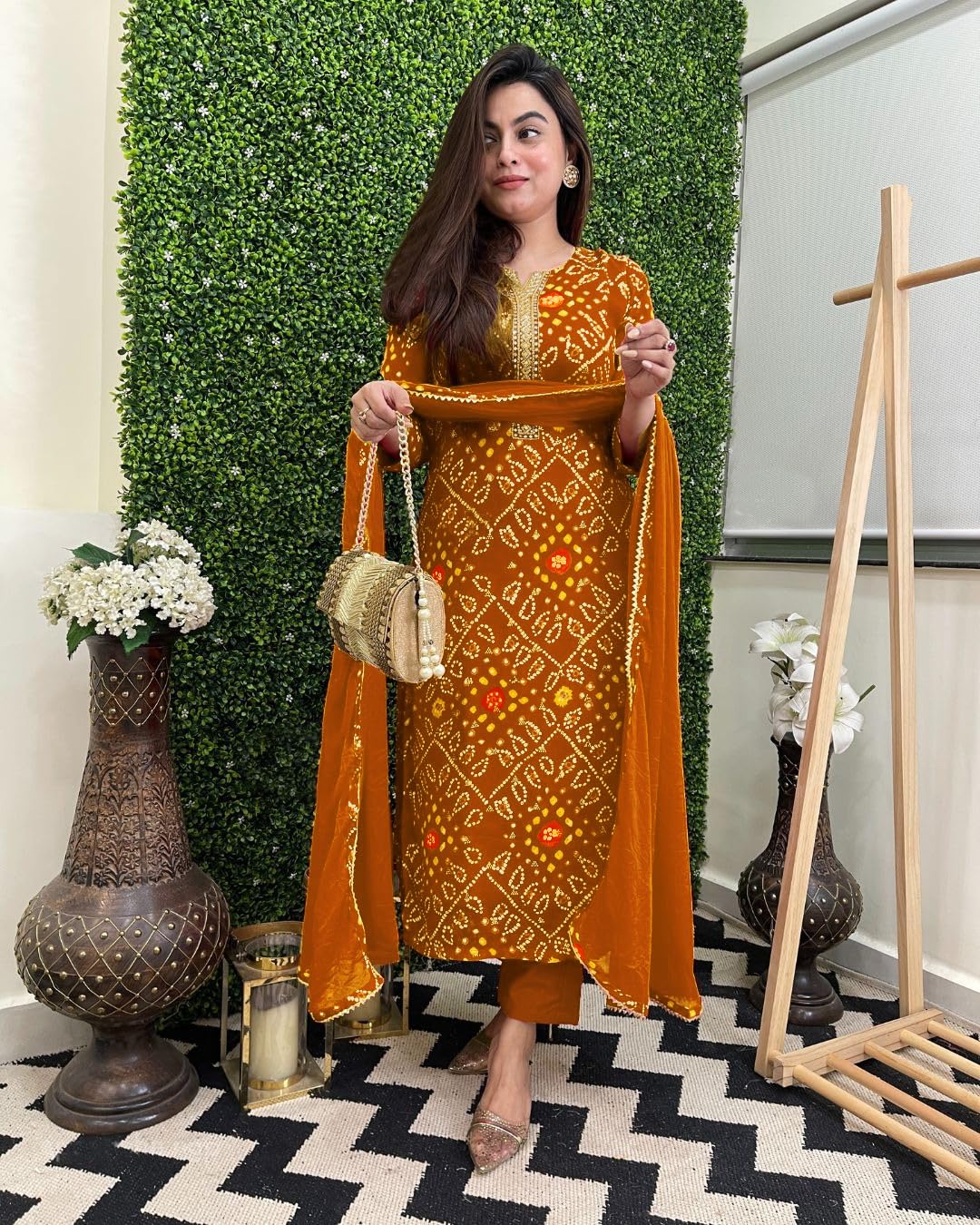 ANNI DESIGNER Women's Rayon Blend Bandhej Kurta - Image 4