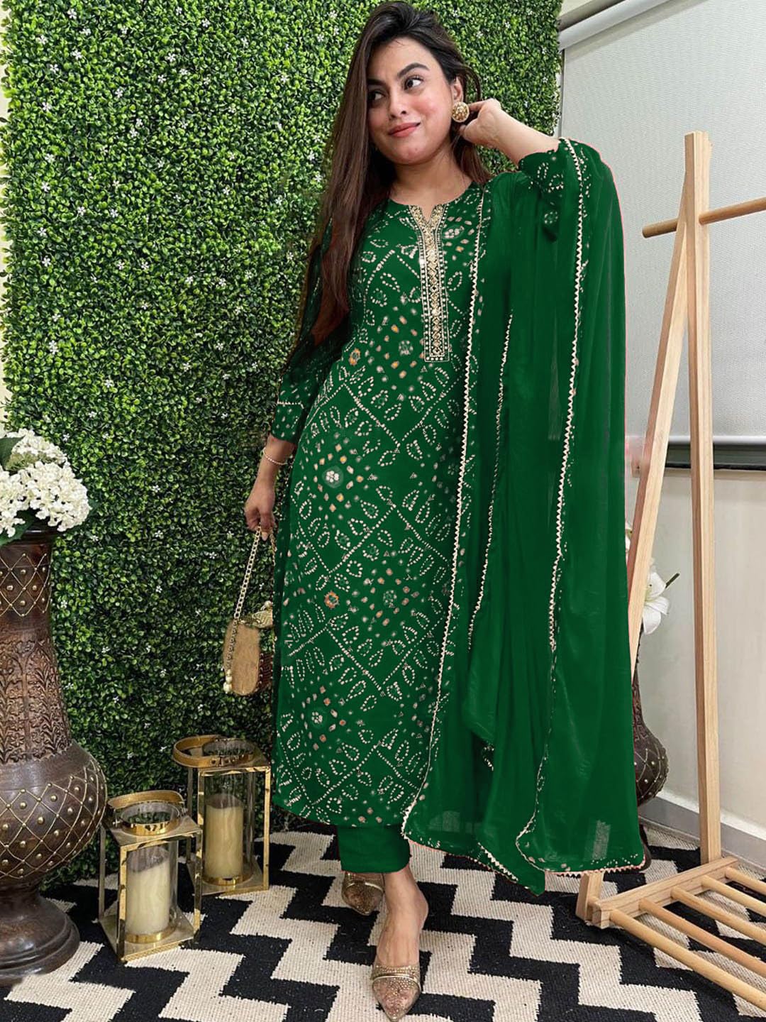 GoSriKi Women's Green Rayon Kurta Set - Image 3