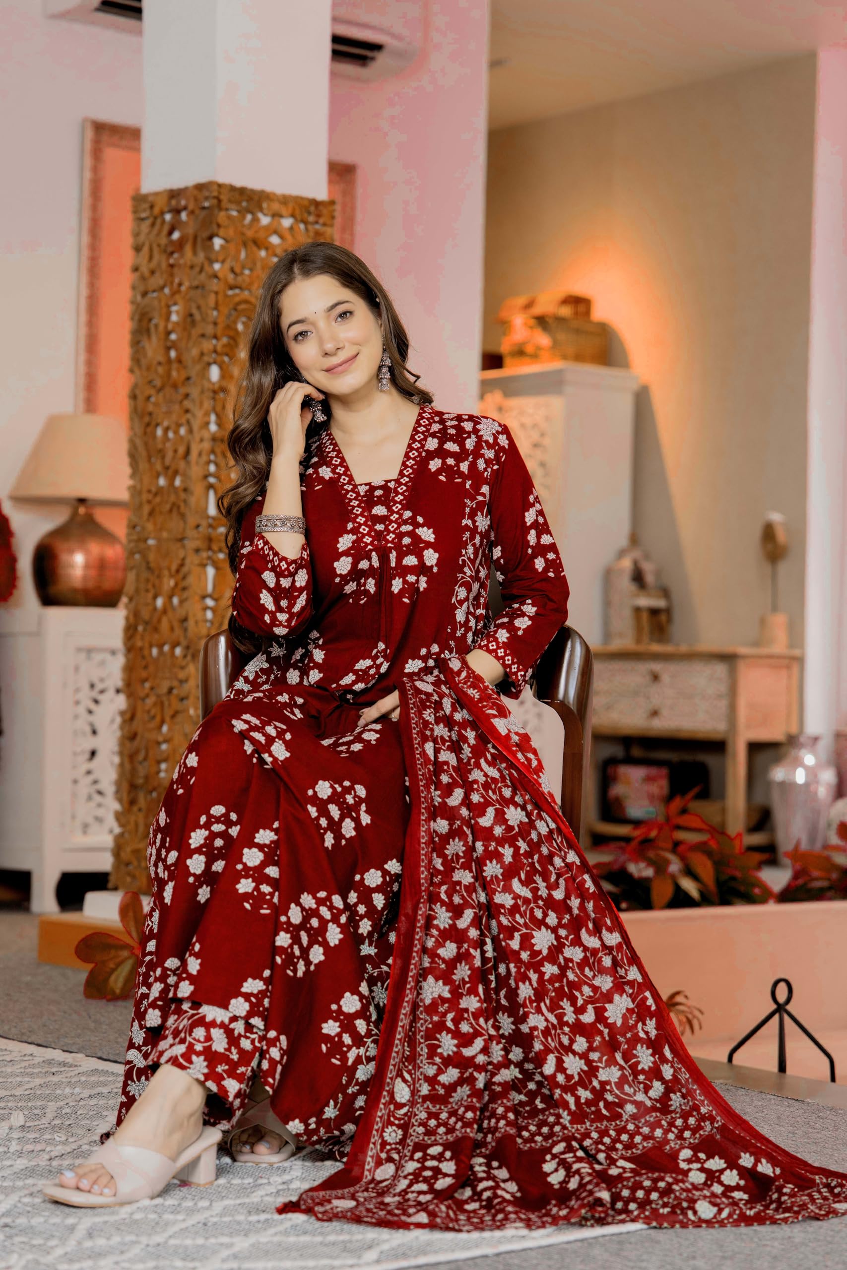 PARTHVI Red Cotton Kurta Set with Dupatta - Image 3