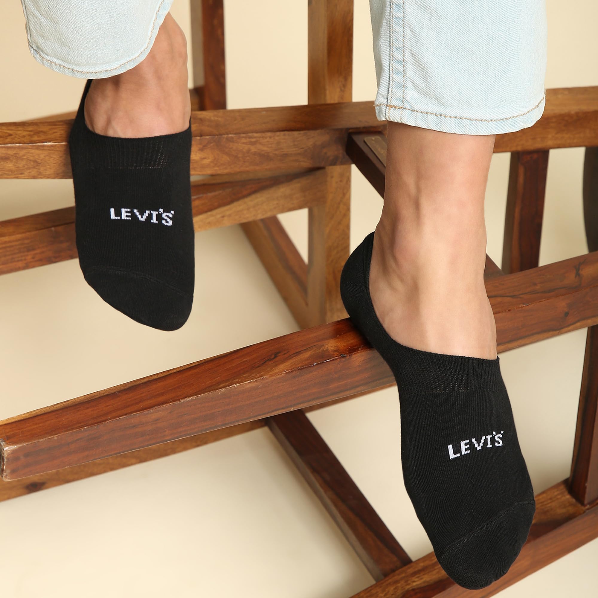 Levi's Men's Cotton Stretch No Show Socks - Image 2