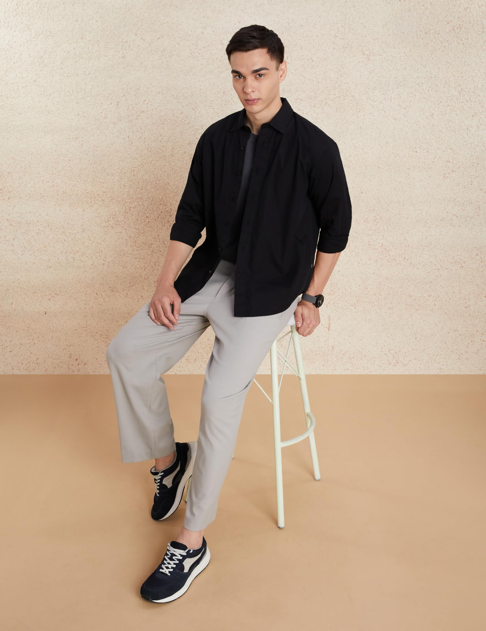 Symbol Men's Solid Oversized Cotton Casual Shirt - Black - Image 3