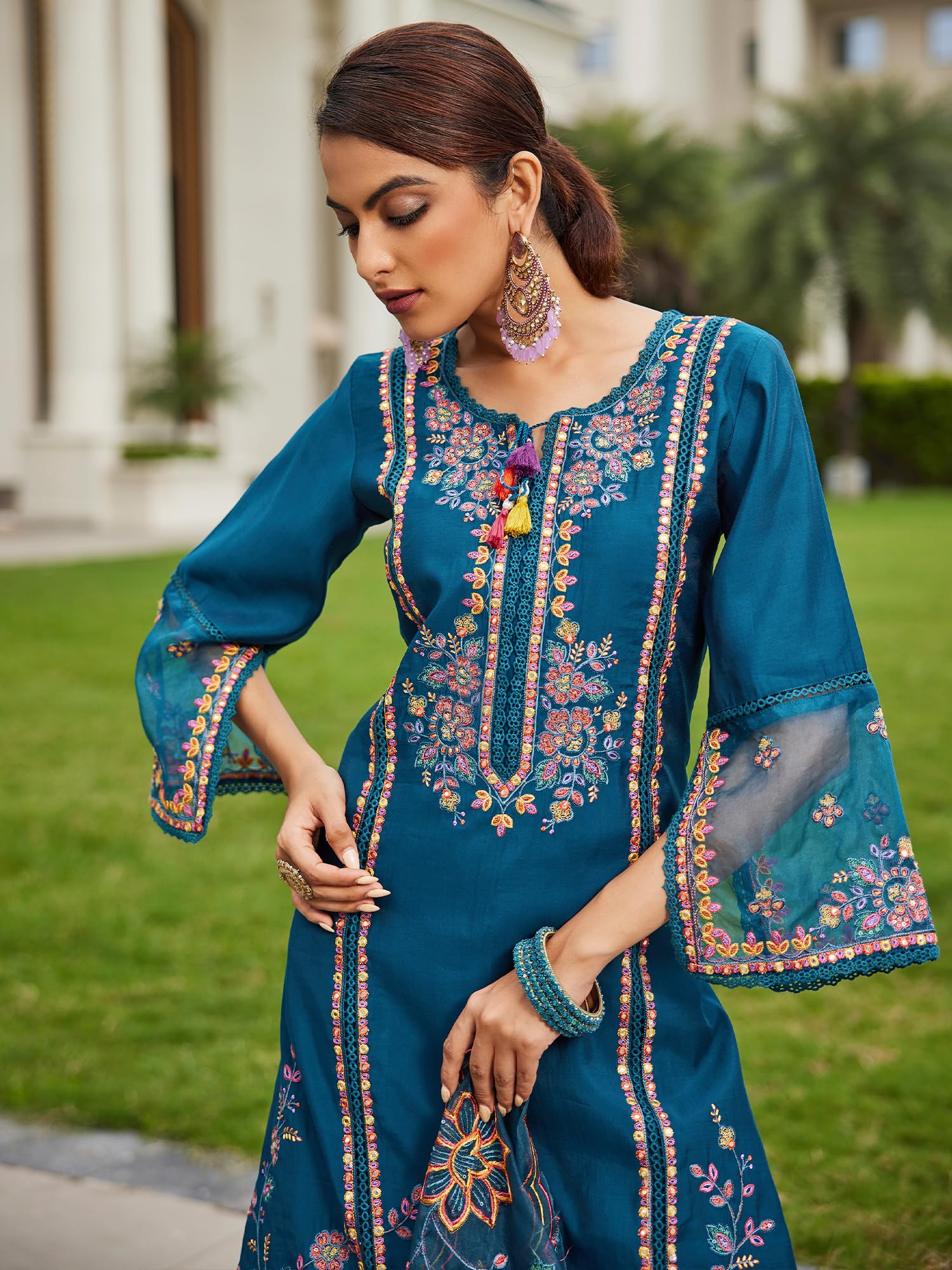 INDO ERA Women's Silk Blend Blue Embroidered Kurta Set - Image 2