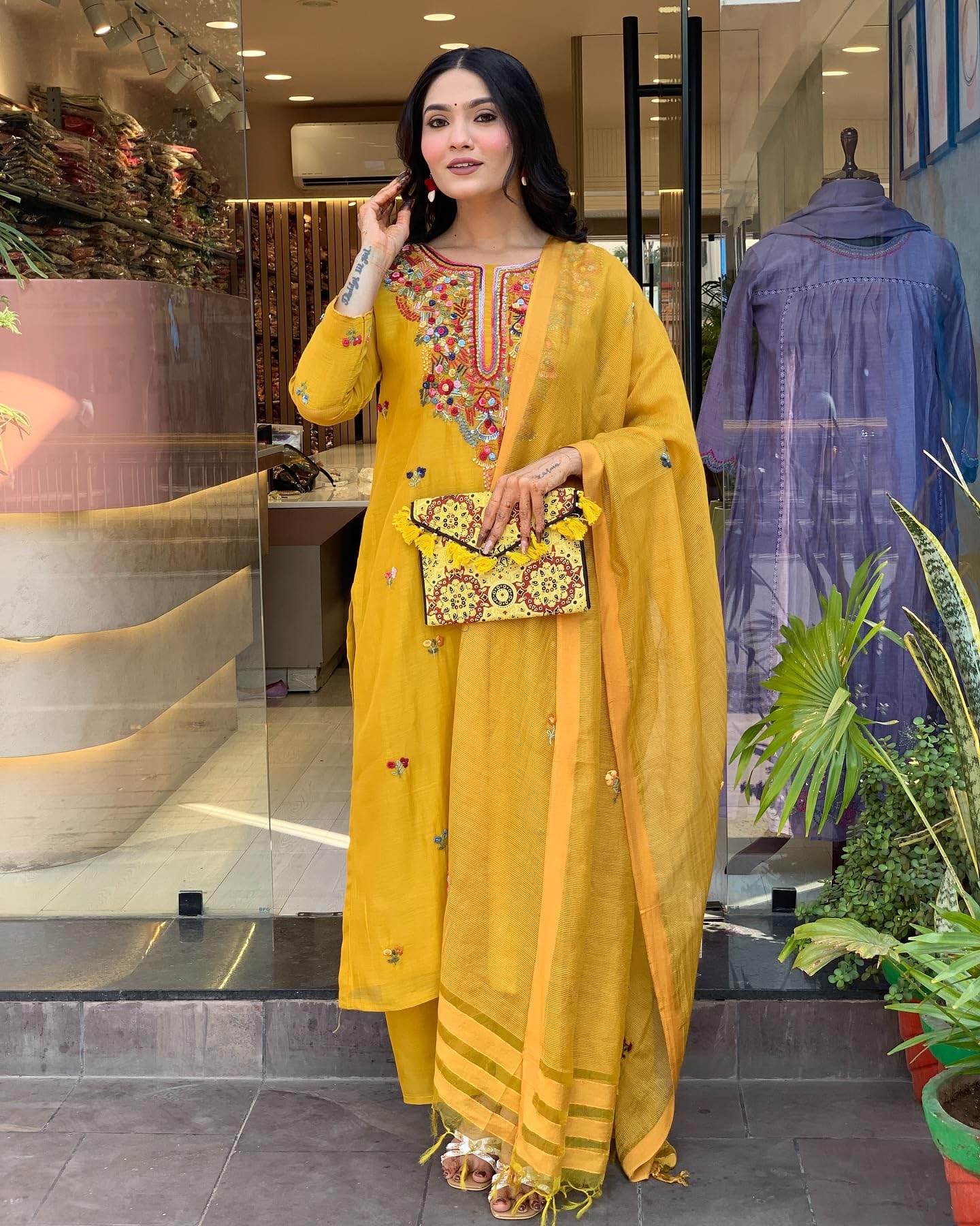 ANNI DESIGNER Women's Rayon Embroidered Kurta - Image 5