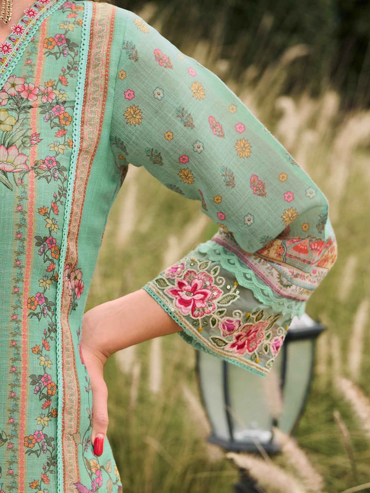 INDO ERA Women's Linen Floral Kurta Set - Sea Green - Image 5