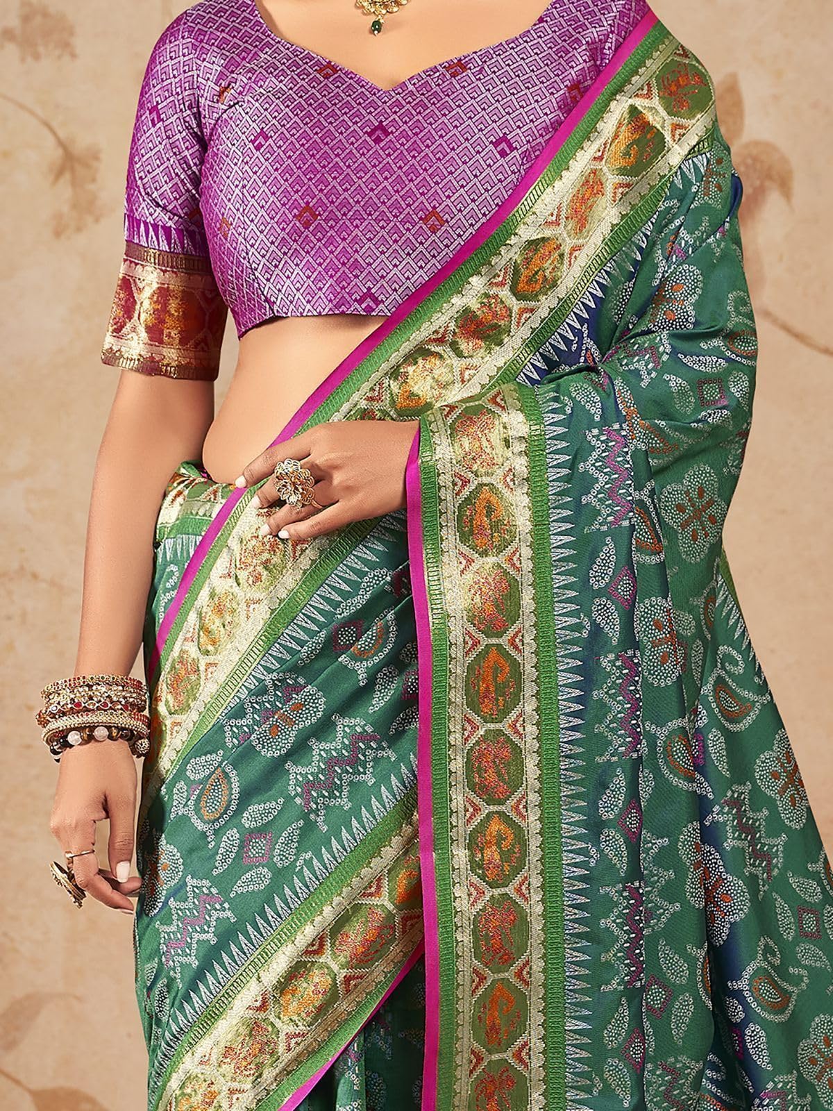 SWORNOF Patola Silk Saree for Women - Image 5