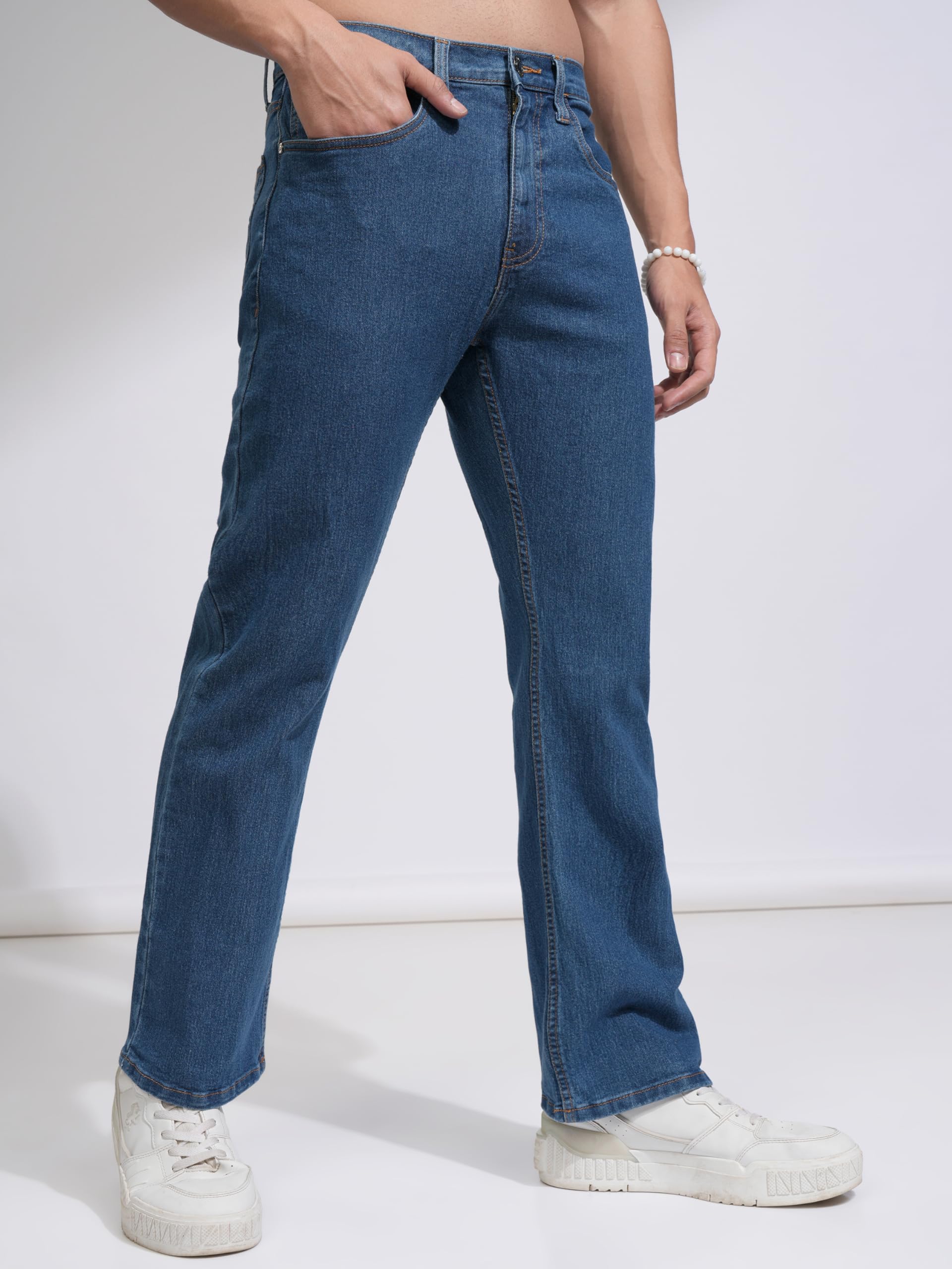 Highlander Men's Straight Fit Jeans - Light Blue - Image 4