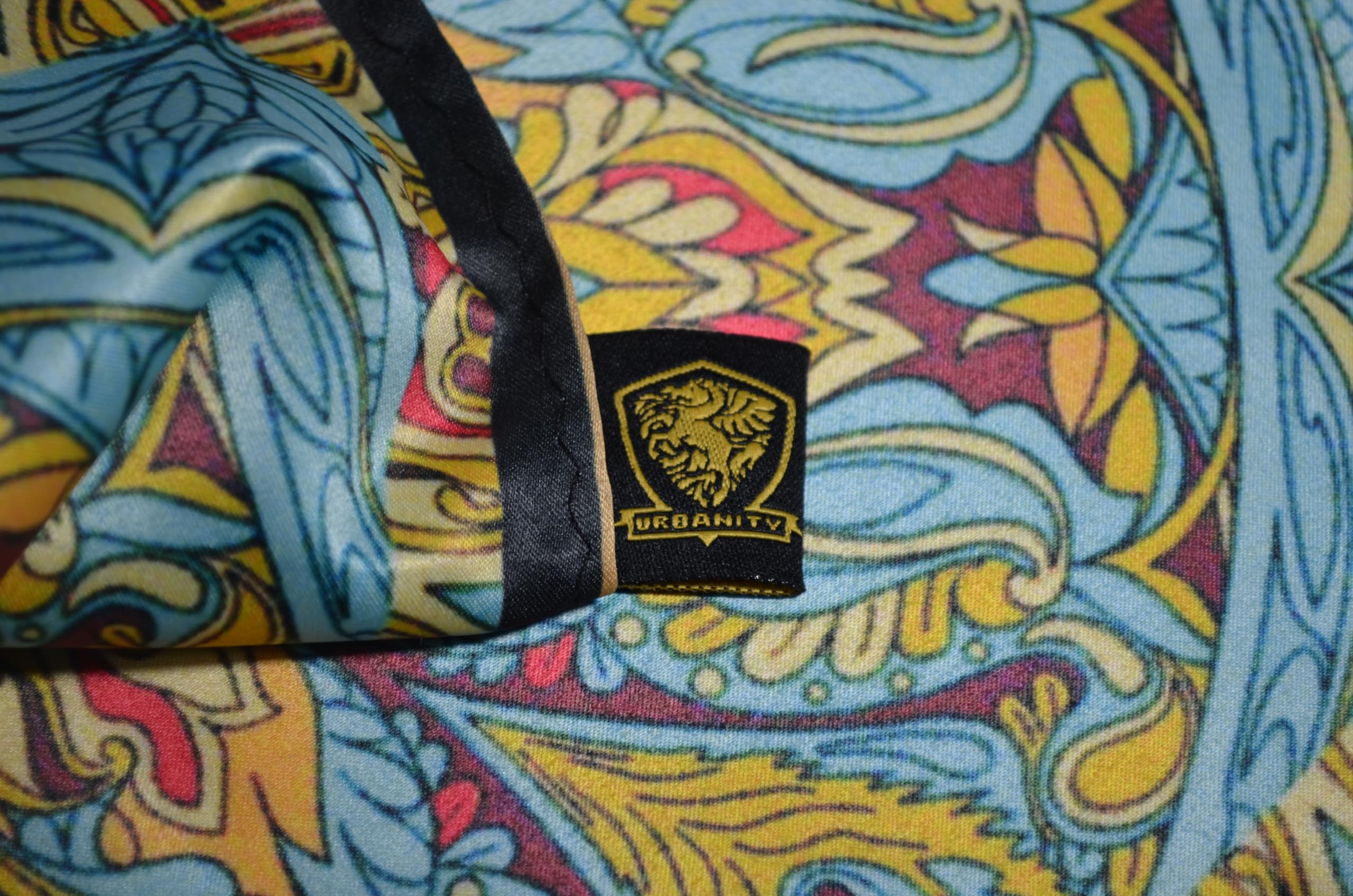 Urbanity Men Solid Micro Fiber Silk Satin Pocket Square - Image 4