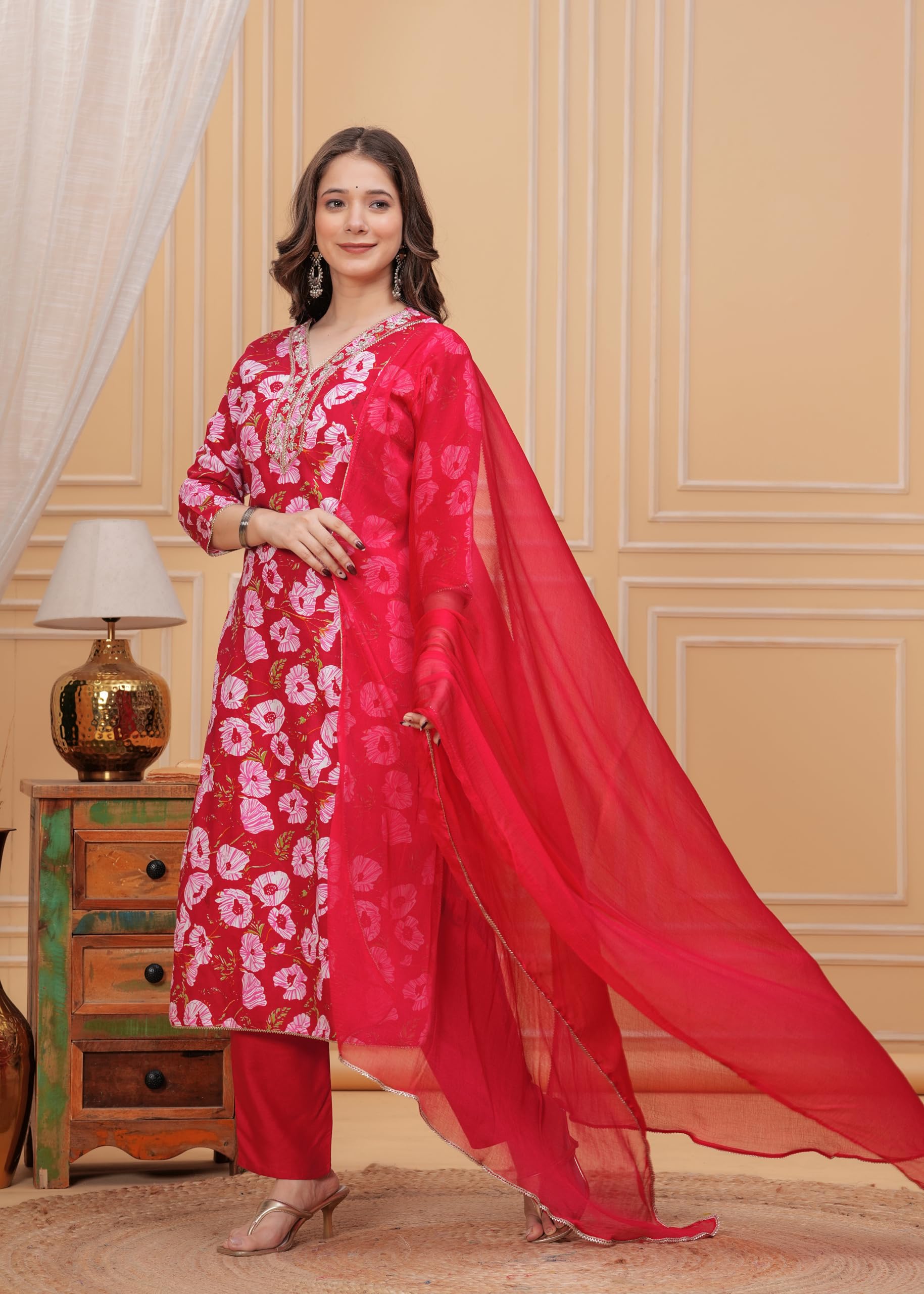 MANHAREE Women Rayon Printed Kurta Set - Pink Red - Image 5