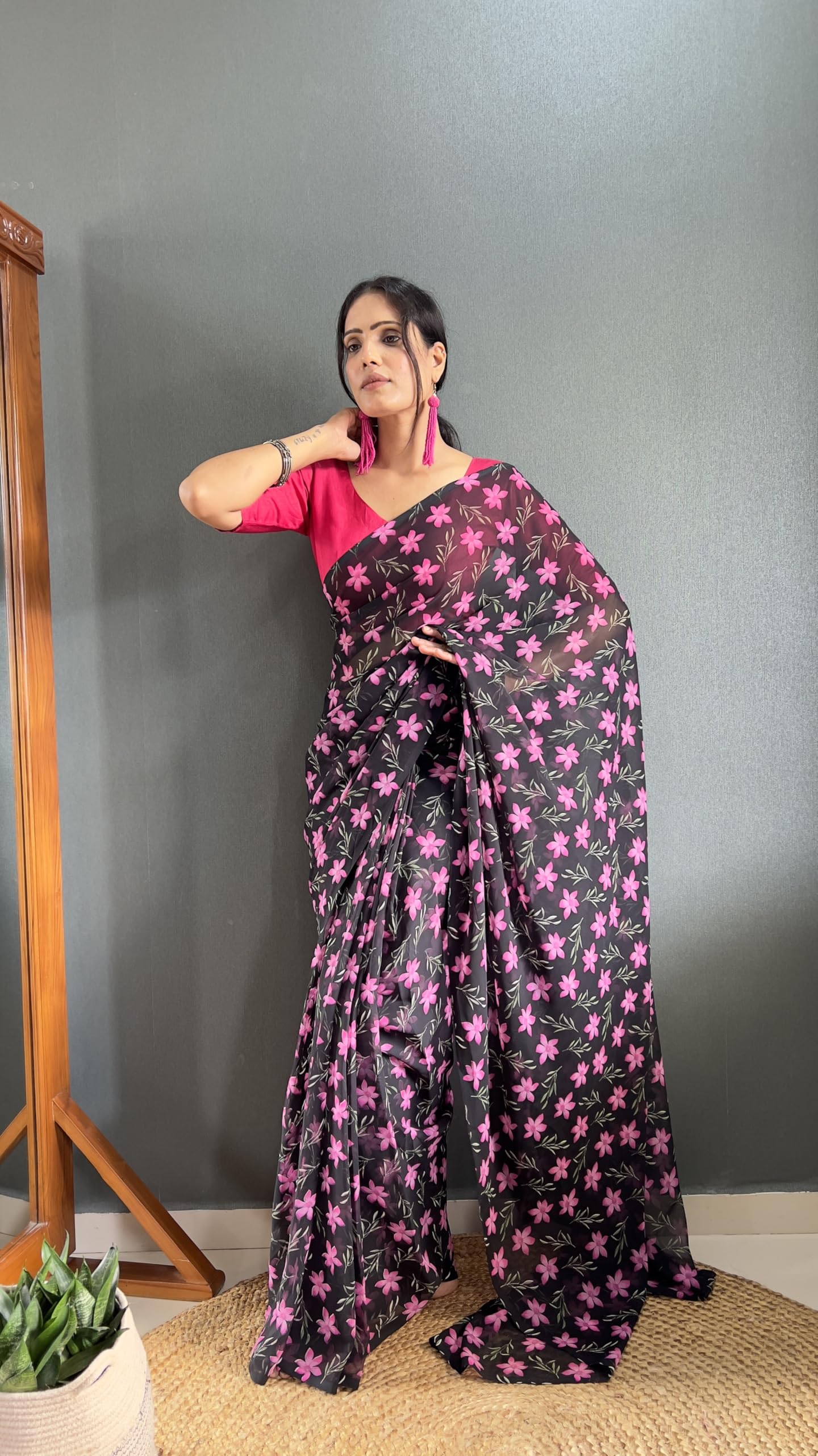 StyleScope Women's Printed Georgette Saree - Image 3