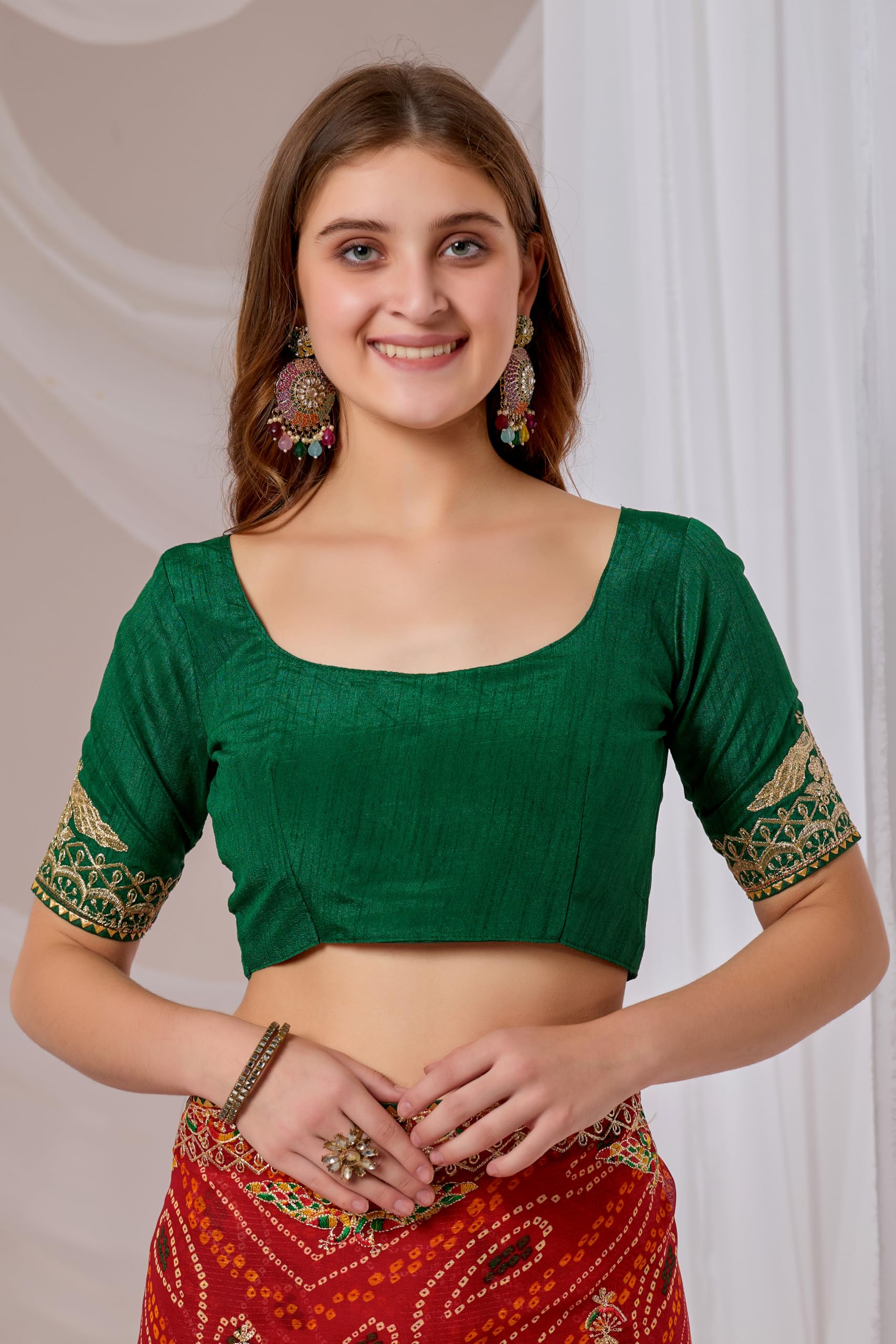 Sareya Veela Women's Georgette Bandhani Saree - Red - Image 4