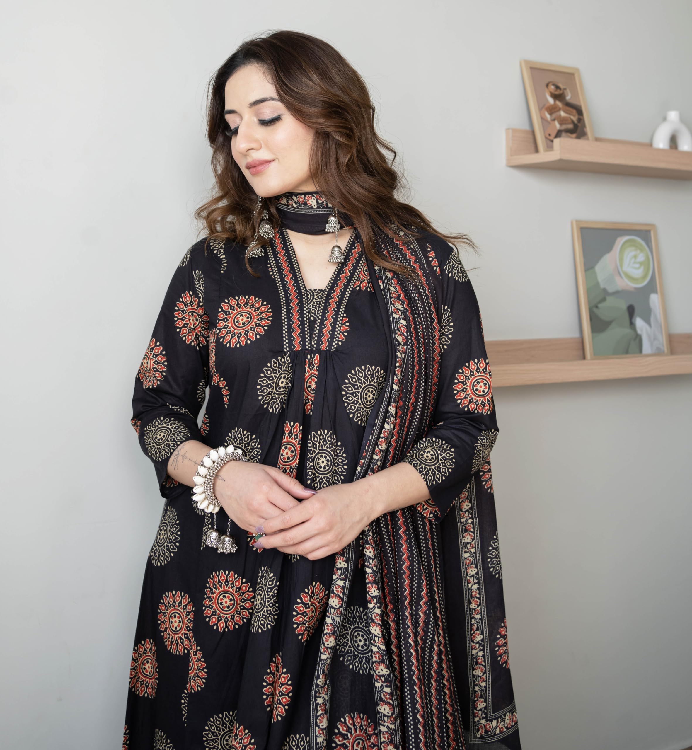 Arayna Women Kurta Set with Palazzo & Dupatta - Image 5