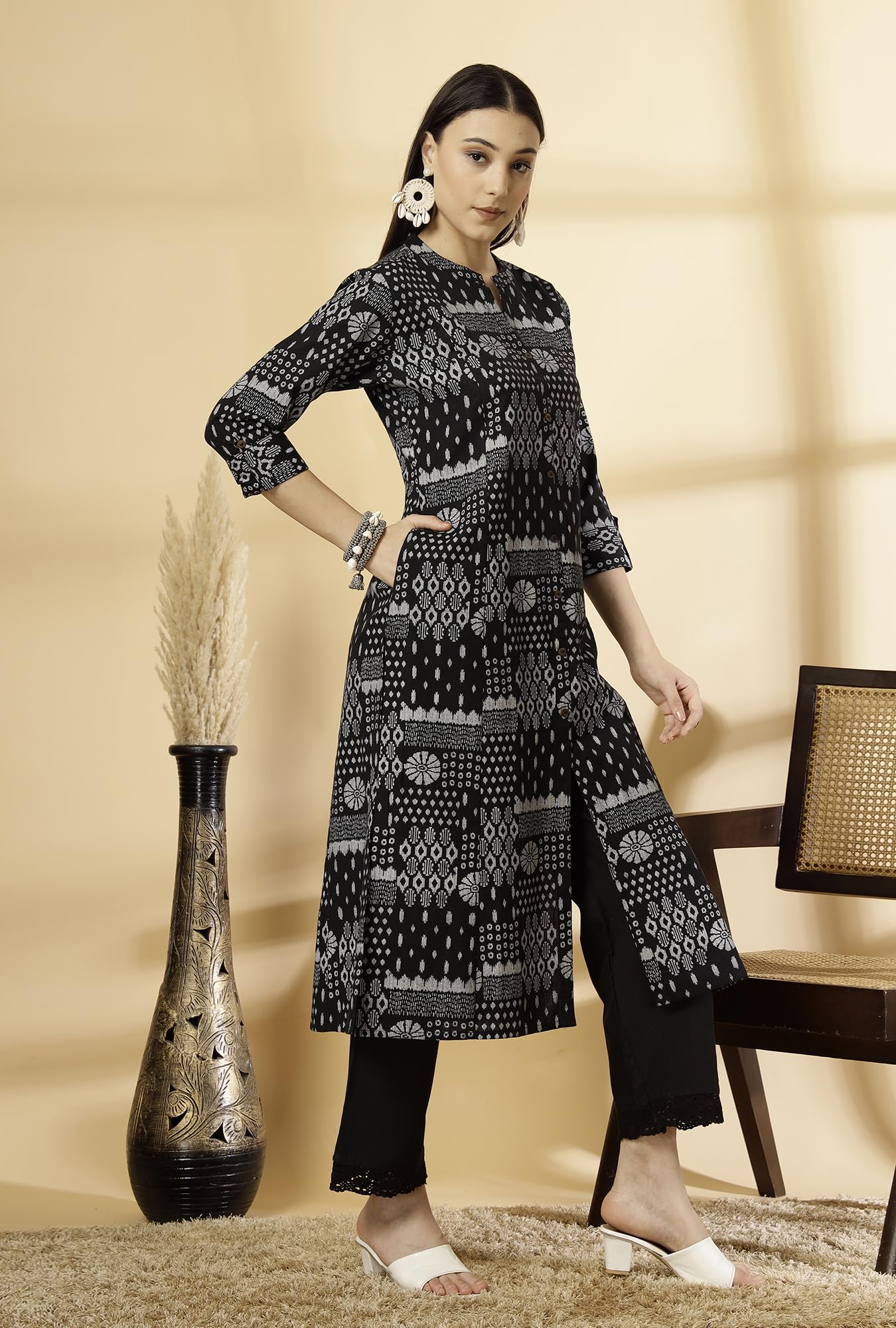 Pistaa Women's Cotton Floral Print A-Line Kurta - Ink Black - Image 3