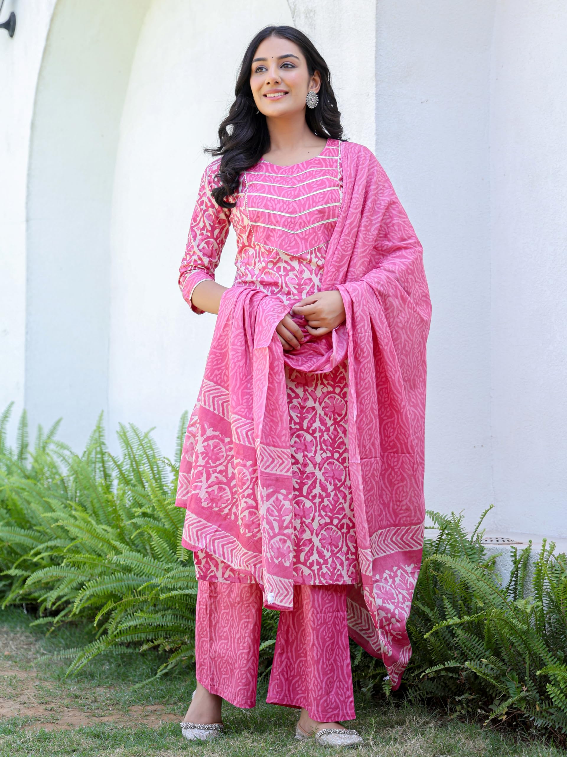 Amayra Women's Cotton Printed Kurta Set - Image 5