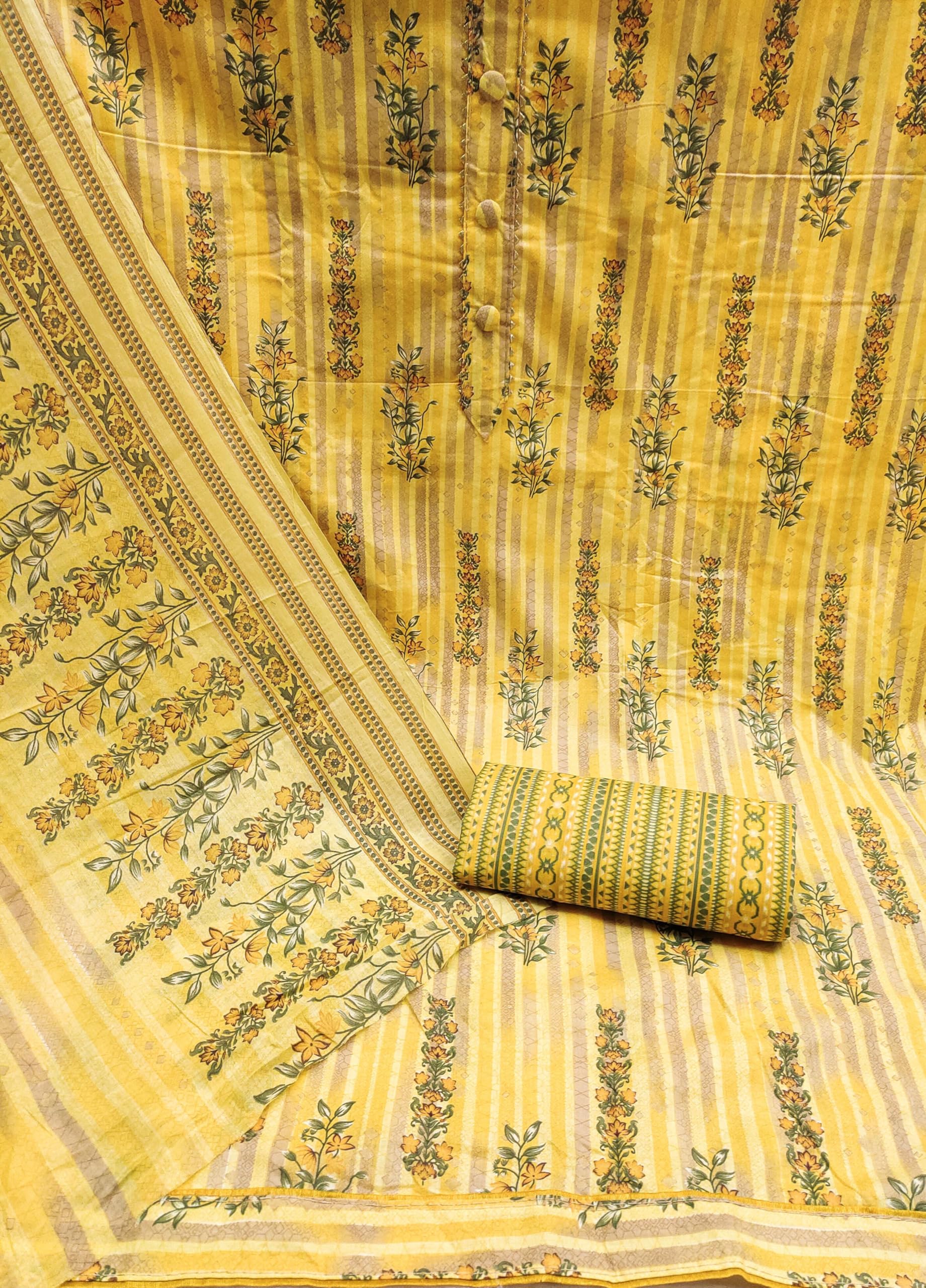 StyleScope Women's Cambric Cotton Batik Printed Salwar Suit - Image 2