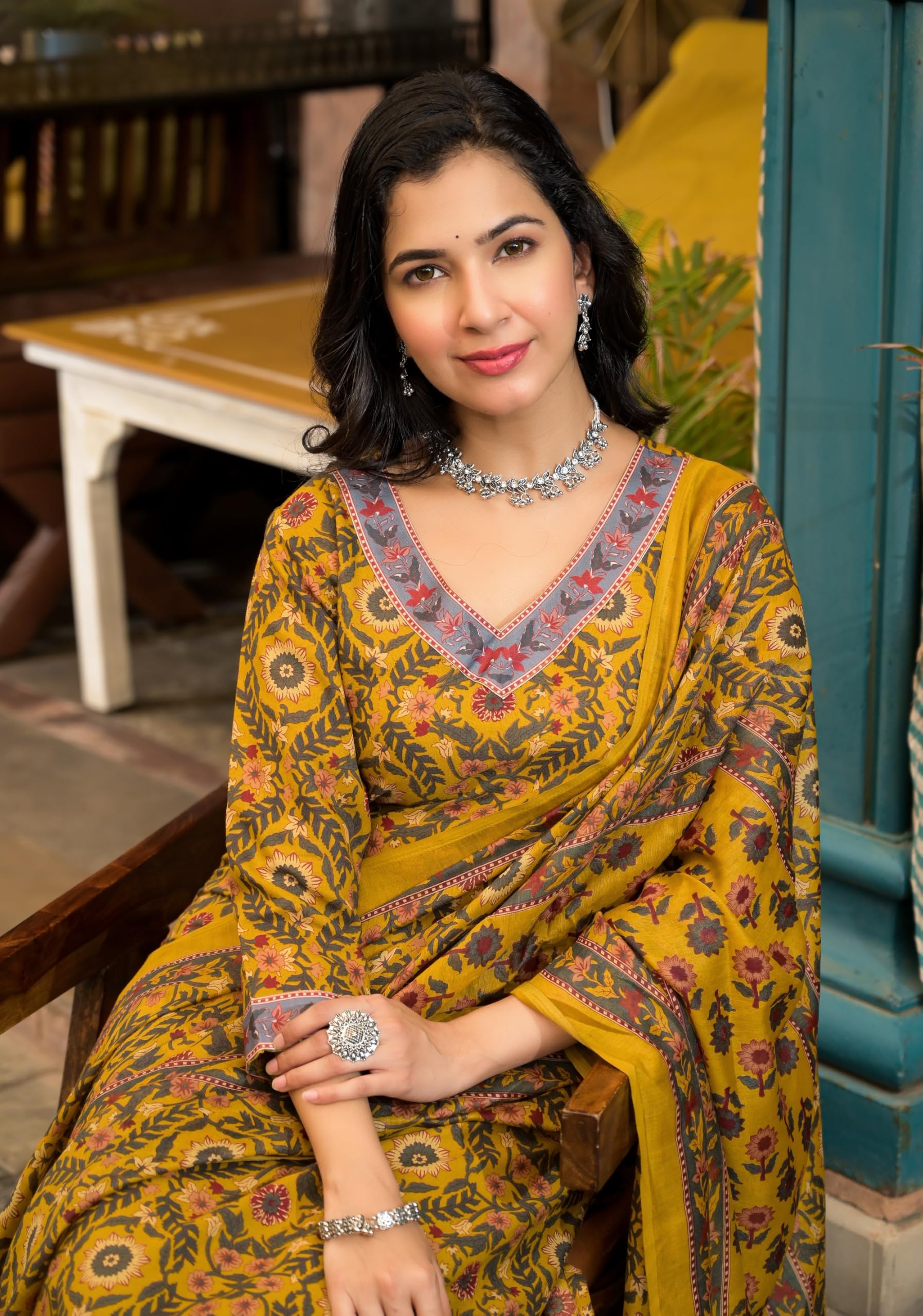 KLOSIA Yellow Floral Kurta Pant Set with Dupatta - Image 2