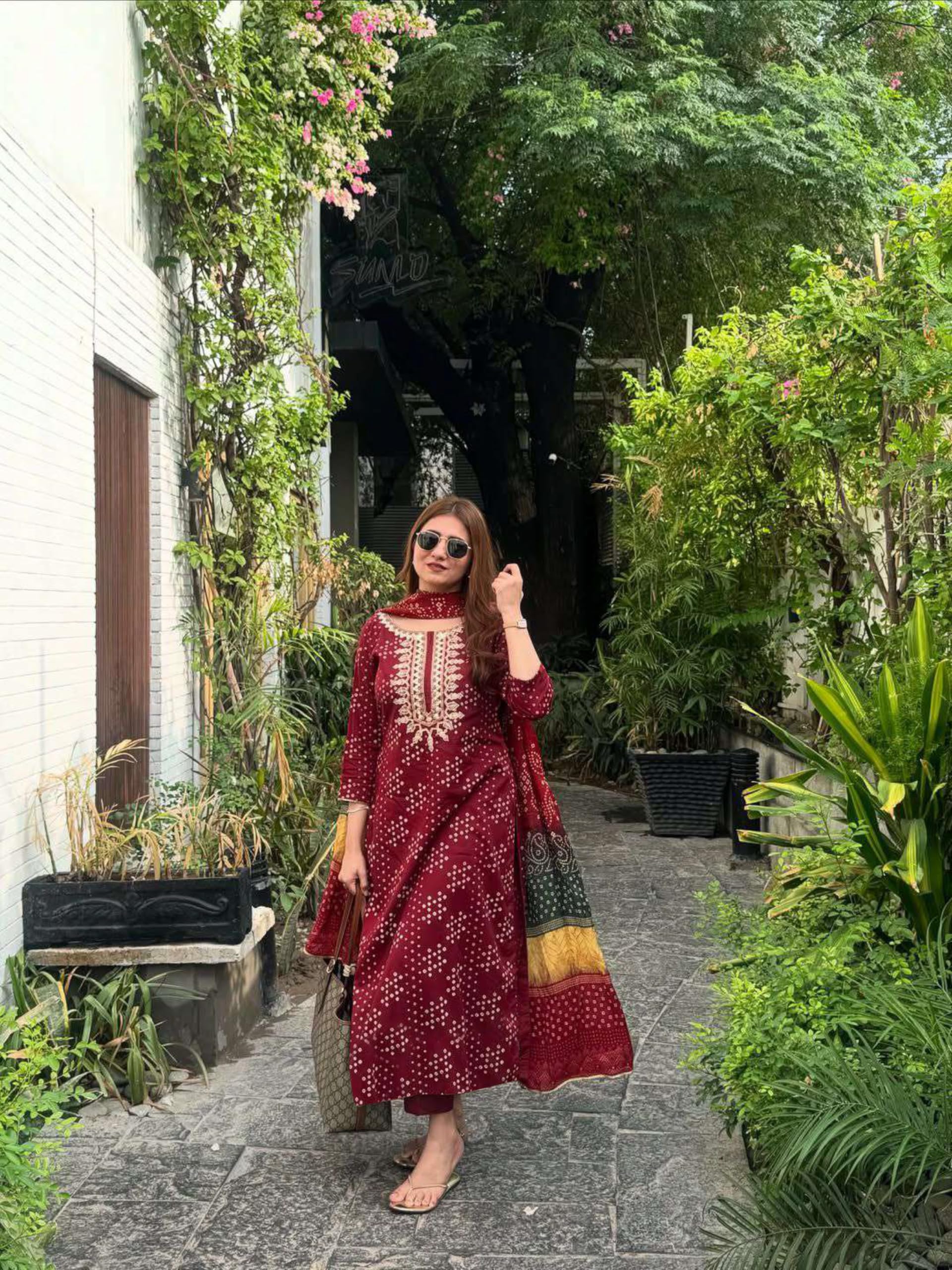 ANNI Women's Rayon Viscose Kurta - Maroon - Image 4