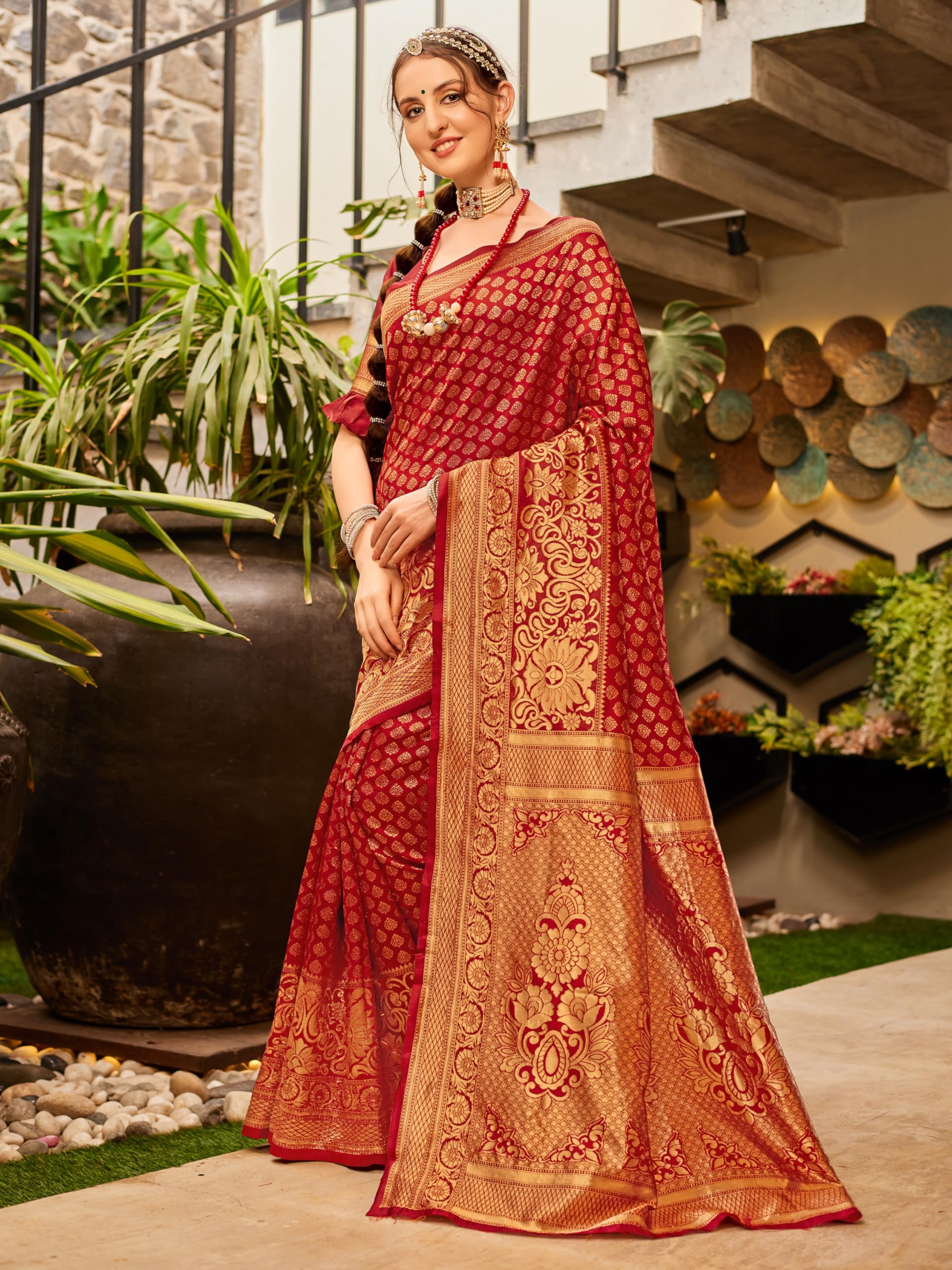 EthnicJunction Women Silk Blend Banarasi Saree - Red - Image 5