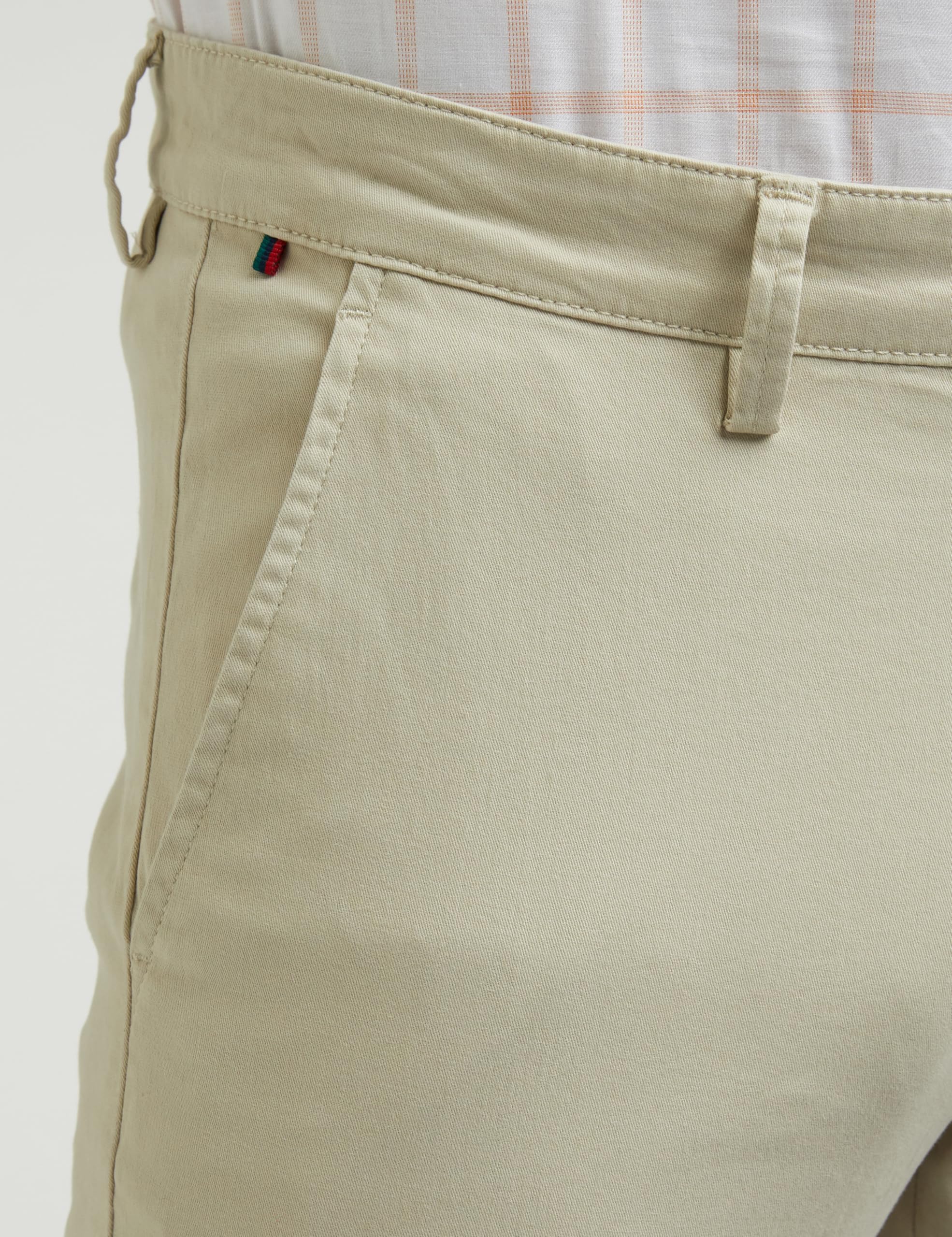 Peter England Men's Mid Rise Slim Fit Trouser - Image 4