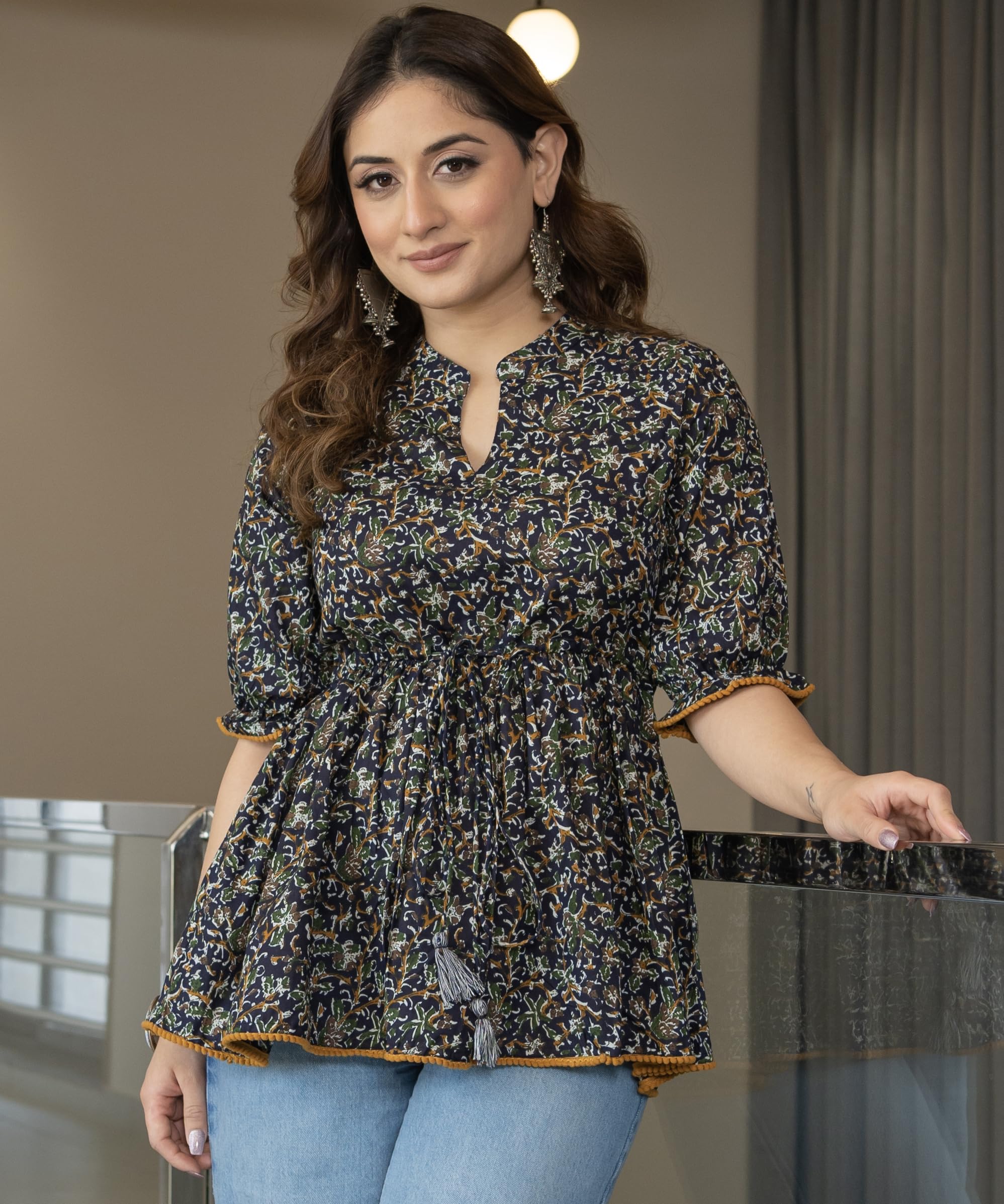 Arayna Women's Floral Printed Peplum Top - Image 2