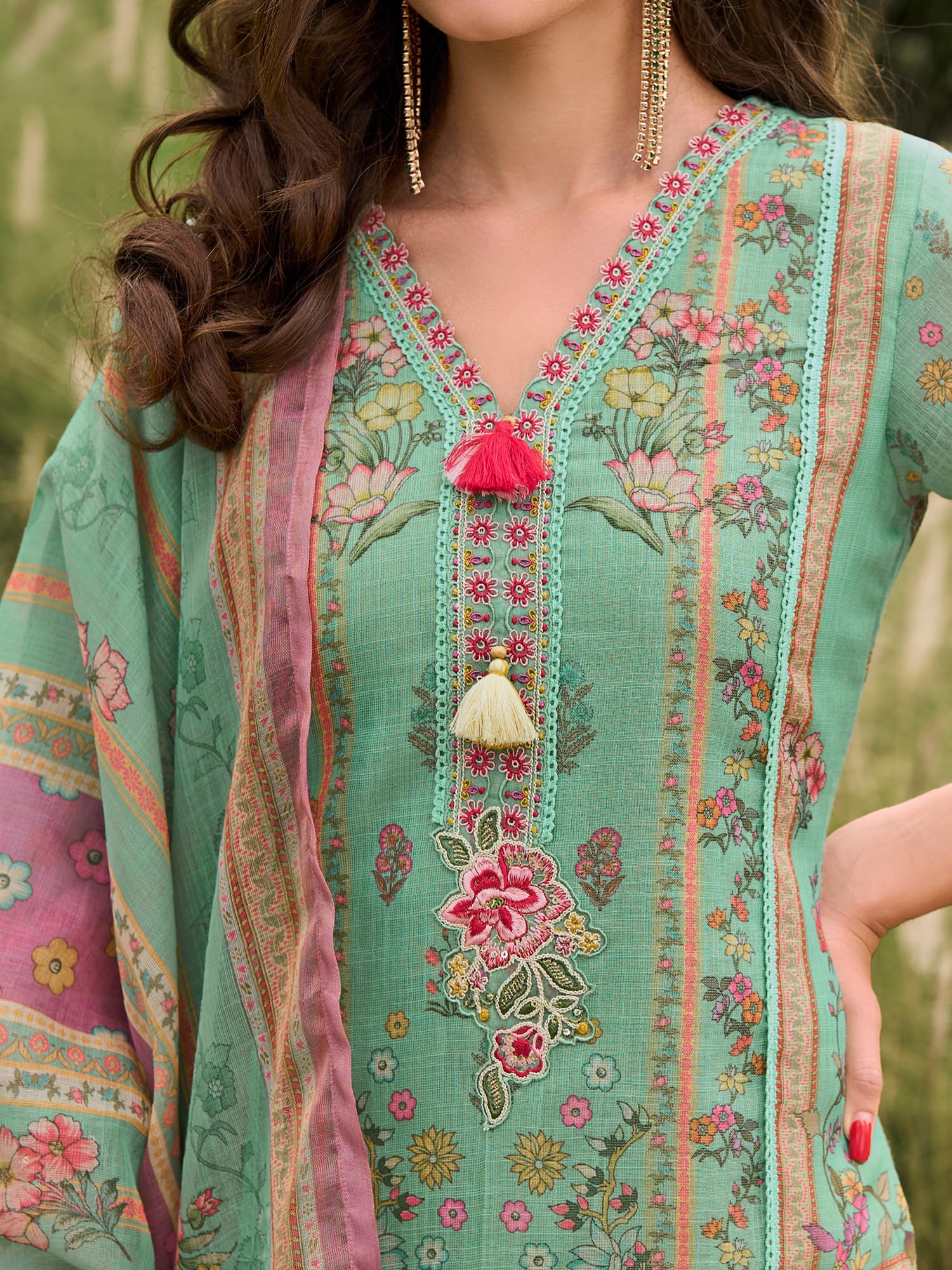 INDO ERA Women's Linen Floral Kurta Set - Sea Green - Image 3