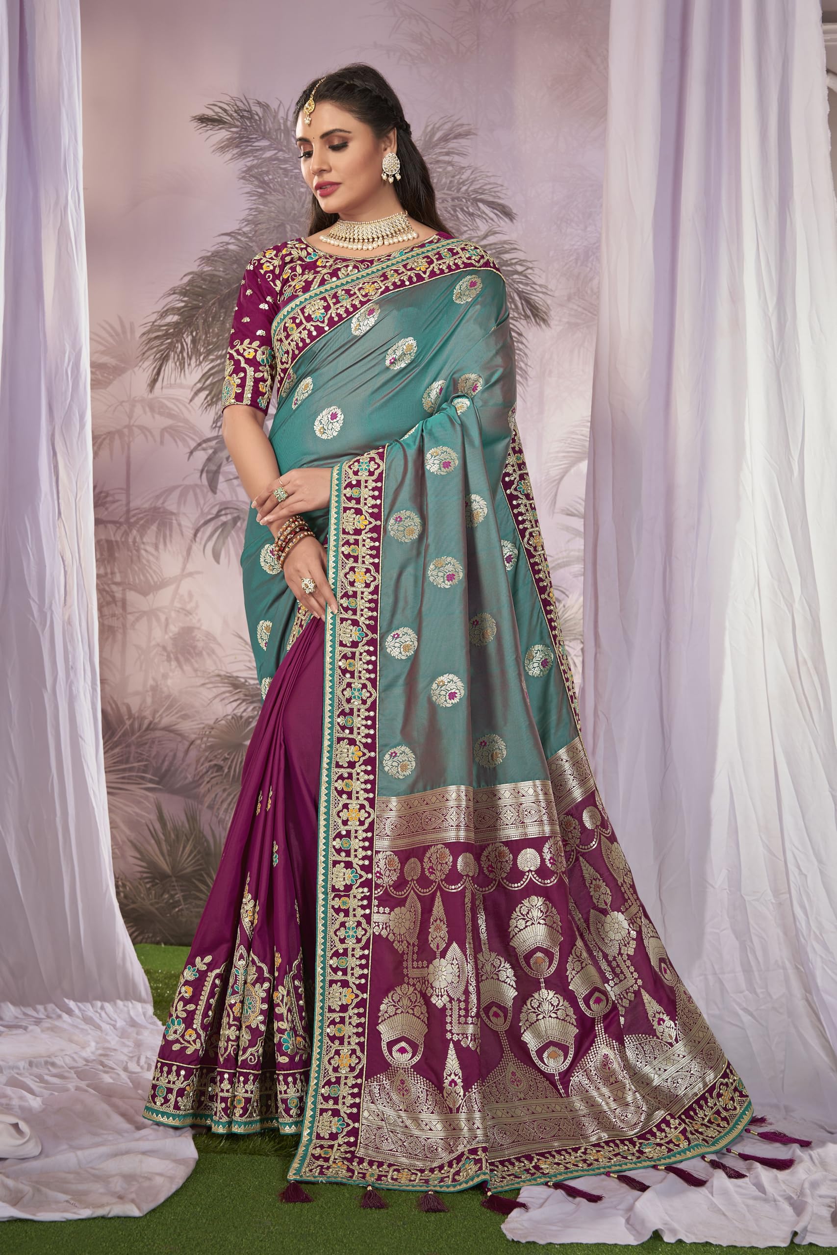 MANOHARI Women's Banarasi Silk Saree - Blue - Image 2