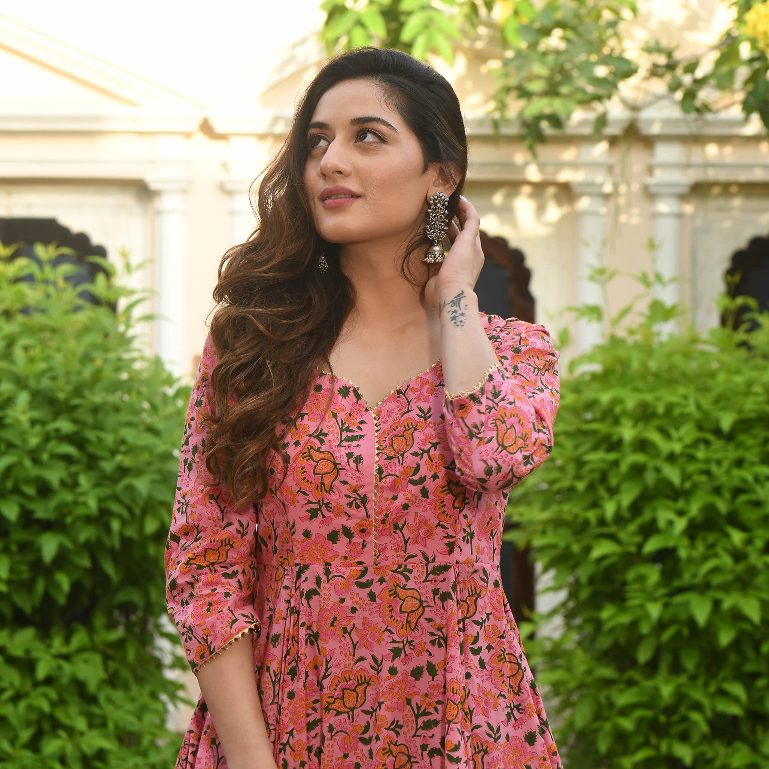 Arayna Pink Floral Anarkali Kurti Set - Image 4