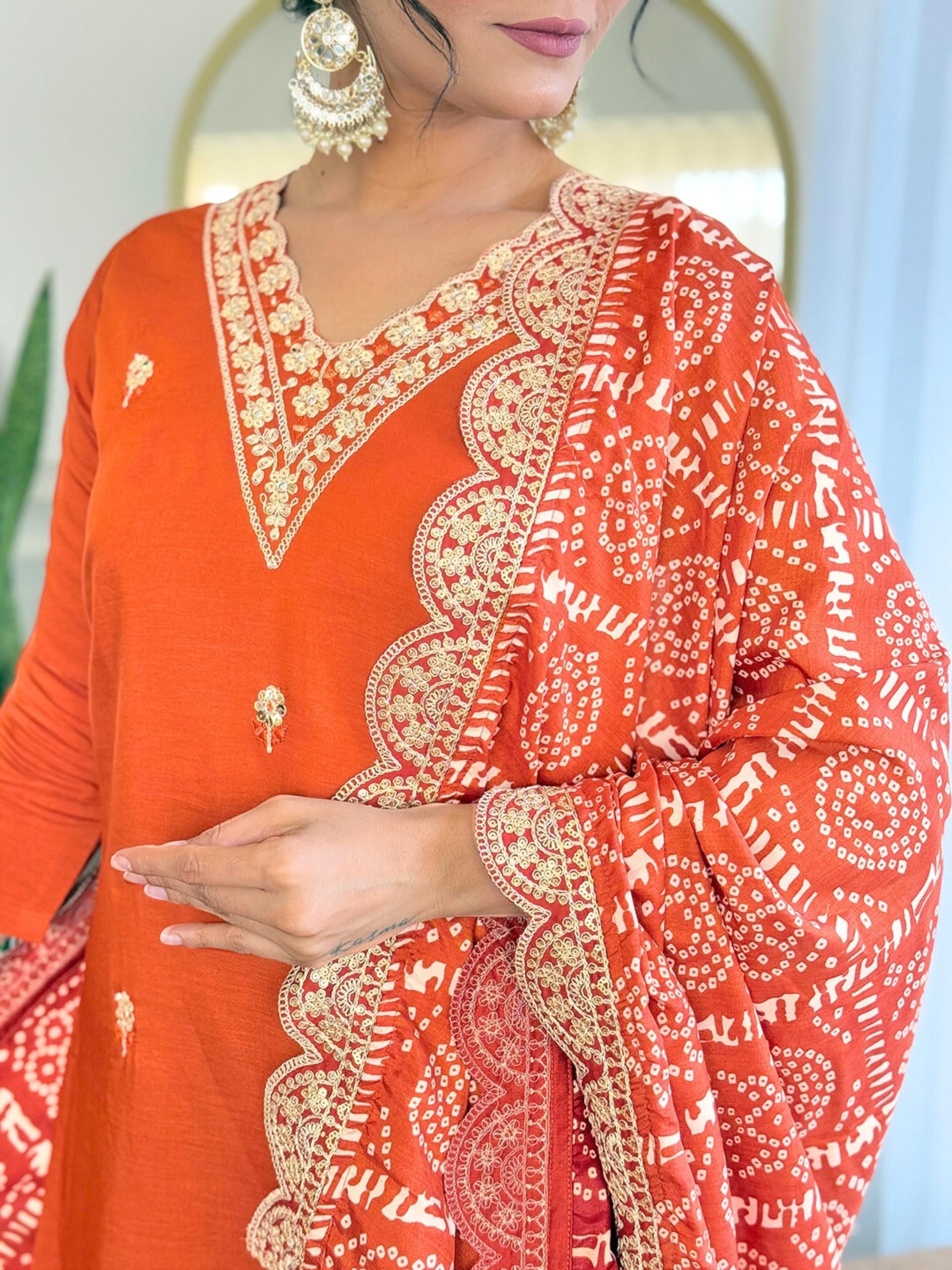 Naixa Women's Orange Embroidered Kurta with Pant - Image 5