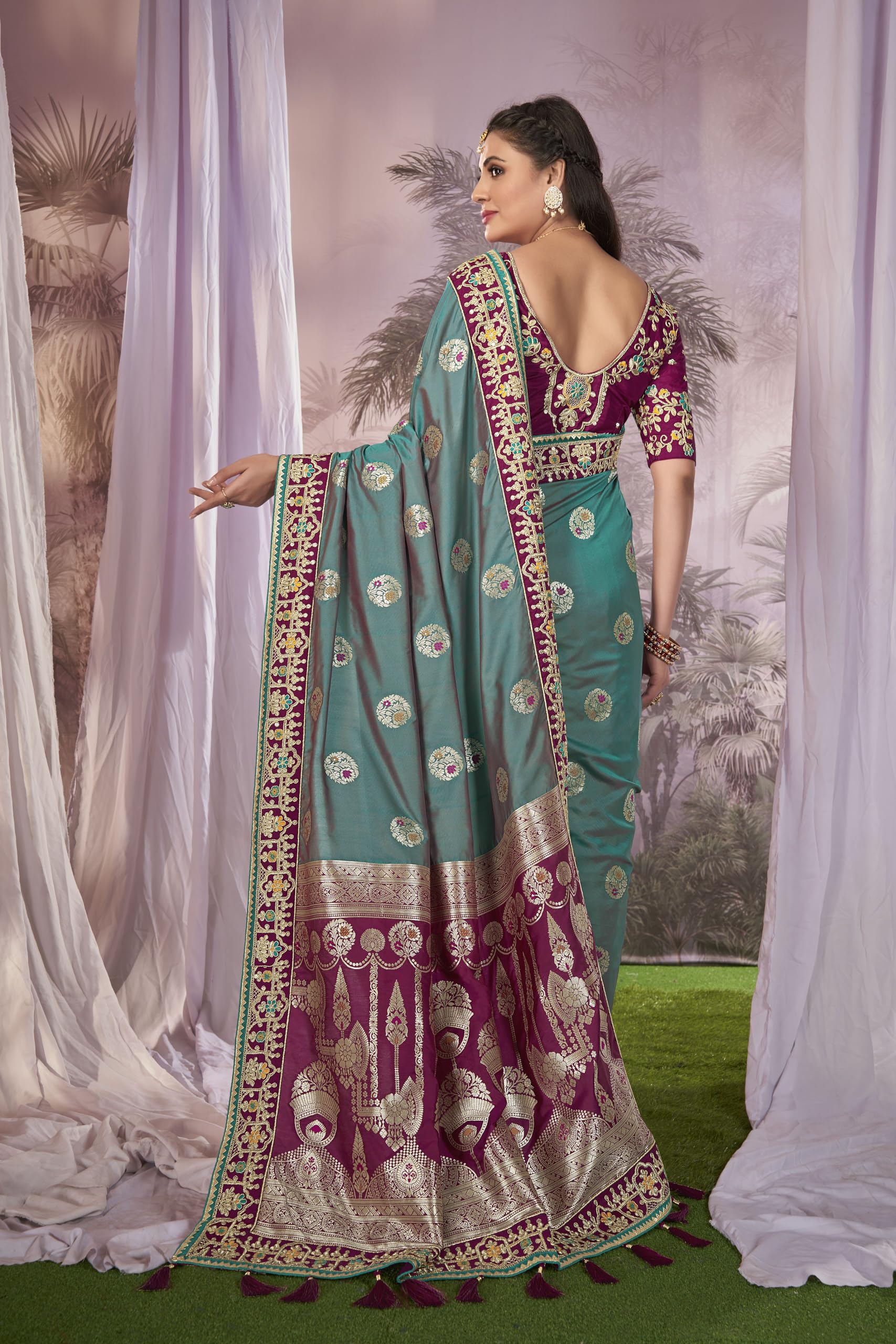 MANOHARI Women's Banarasi Silk Saree - Blue - Image 4